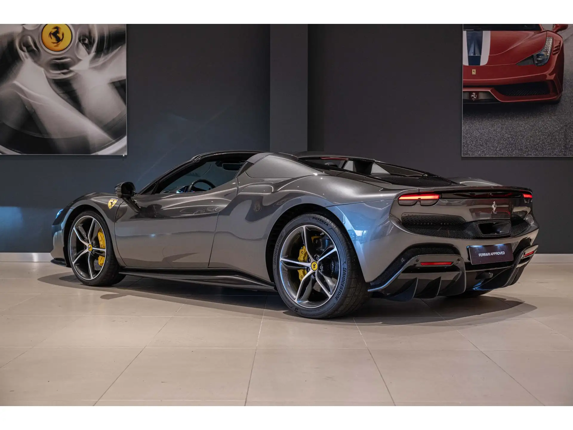 페라리 296 GTS 2023 로즈골드 사진 6