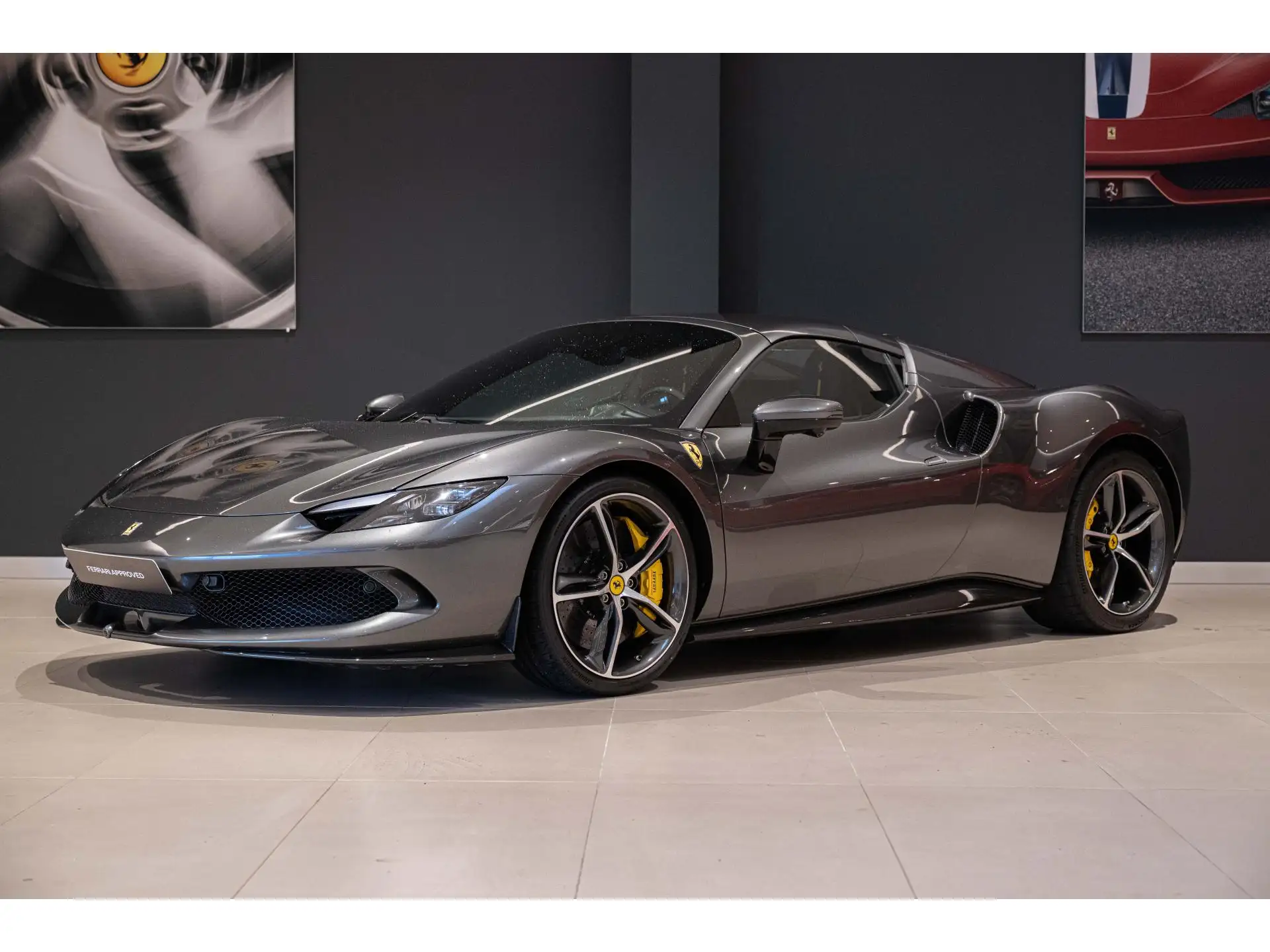 페라리 296 GTS 2023 로즈골드 사진 3