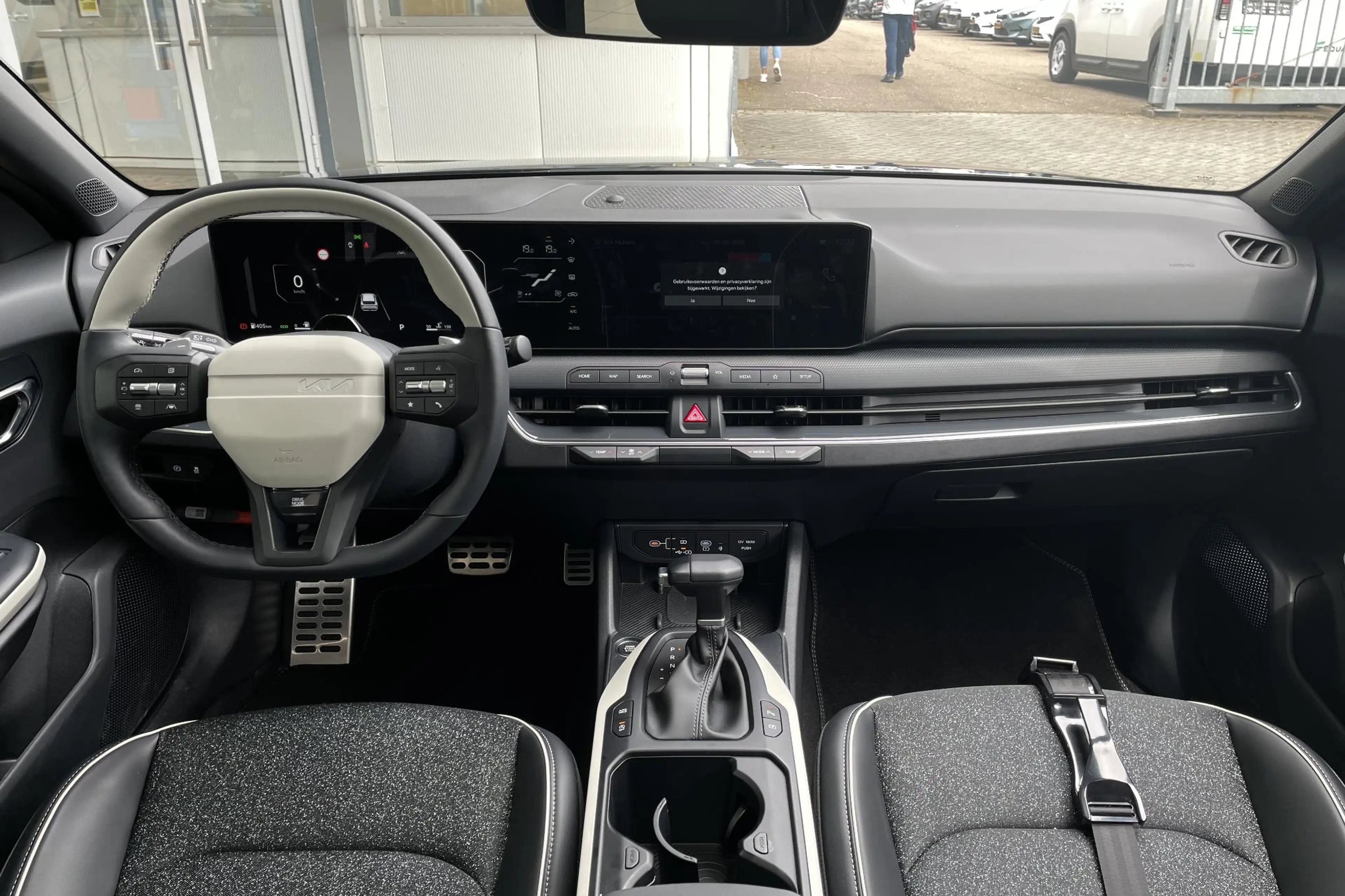 Kia K4 Sportswagon 1.0 T-GDi MHEV GT-Line Launch Edition — photo 7