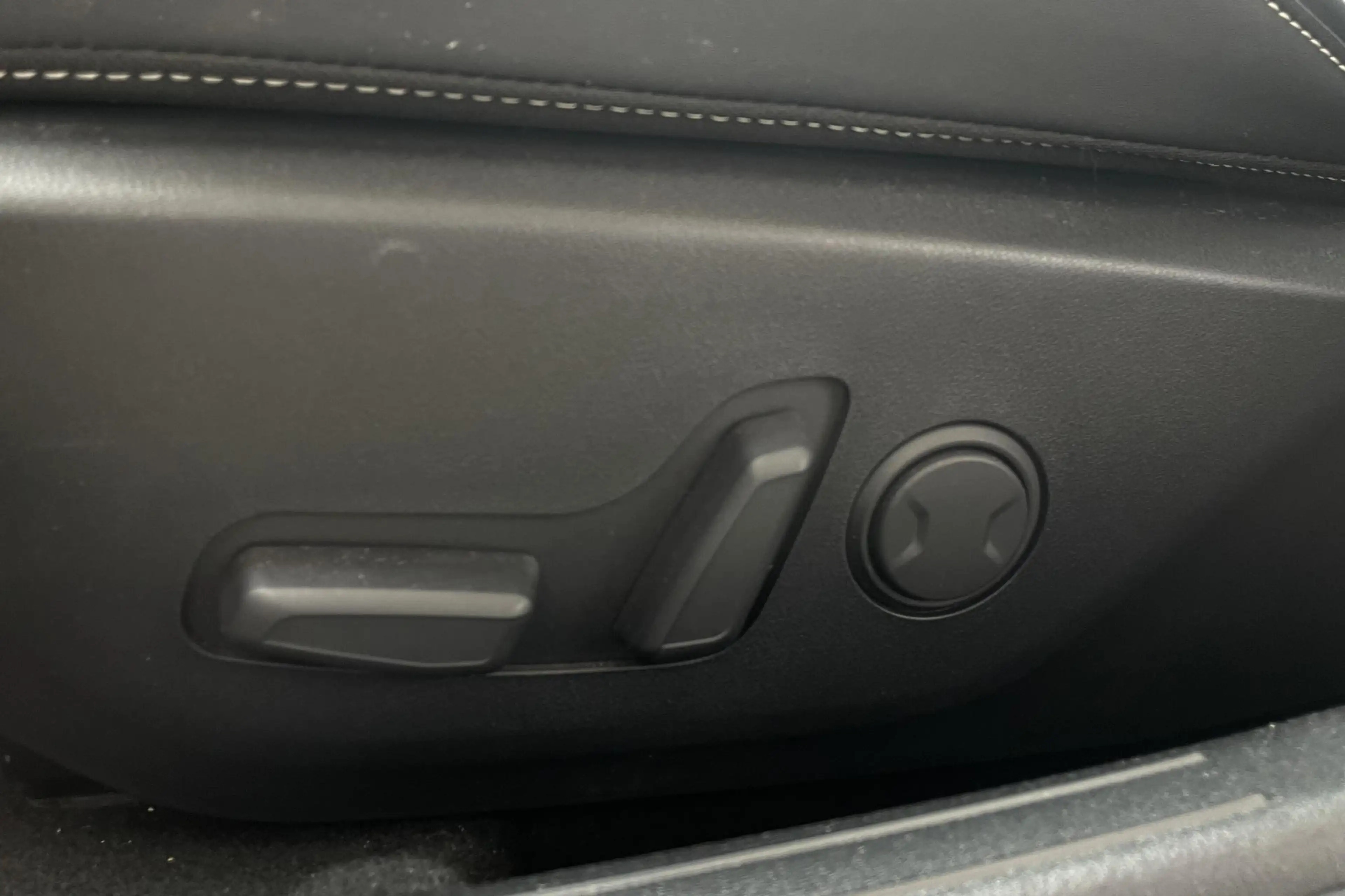 Kia K4 Sportswagon 1.0 T-GDi MHEV GT-Line Launch Edition — photo 13