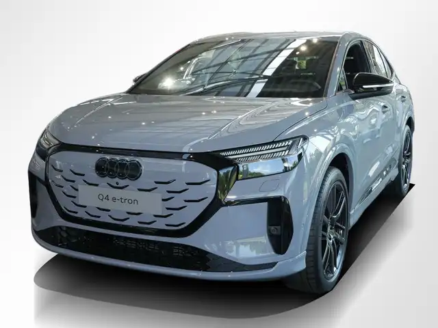Audi Q4 E-Tron view 11