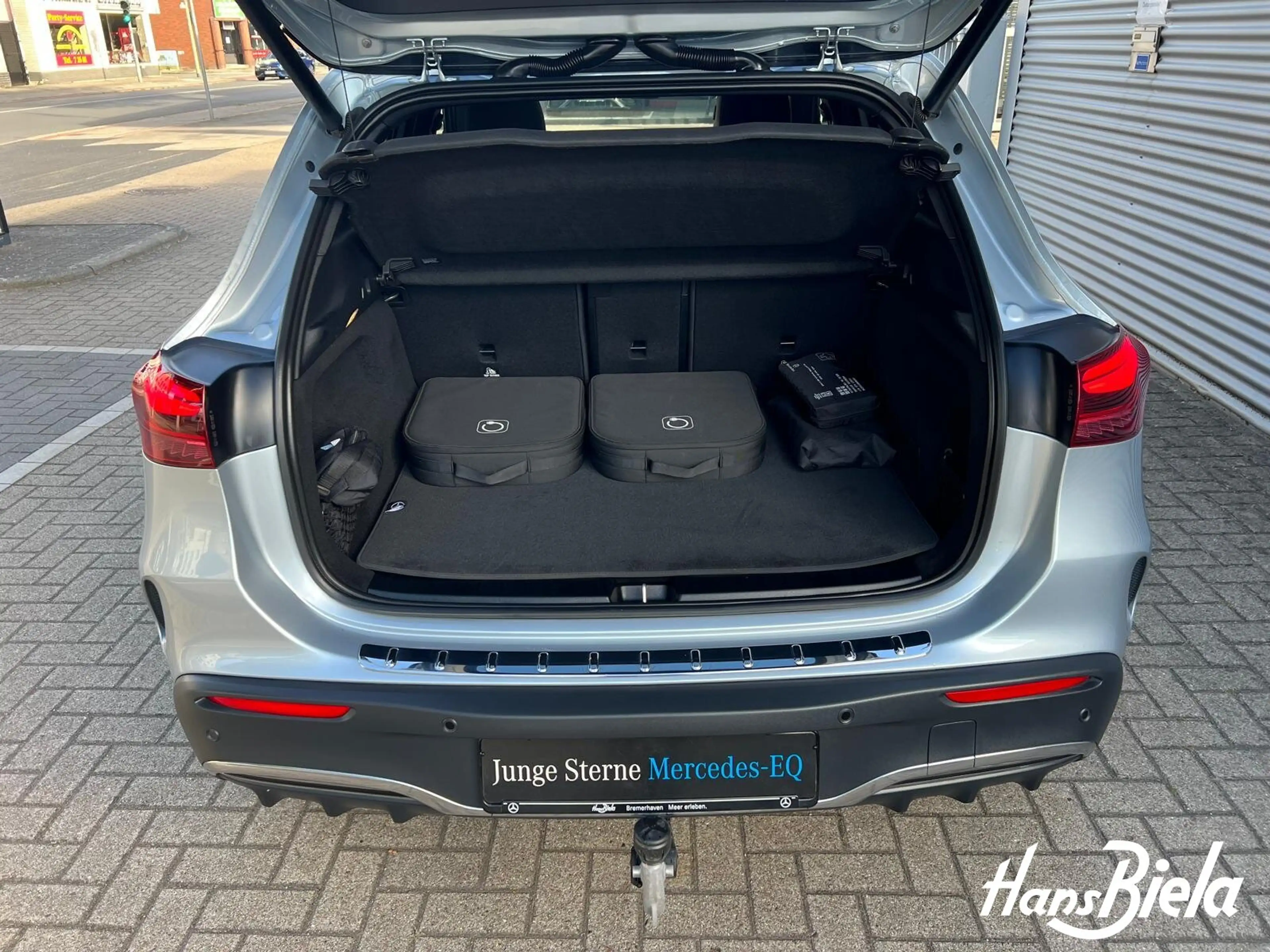 Mercedes-Benz EQA 350 EQA 350 4M AMGPrem/Pano/Mem/AHK/Dist/Bur/HUD/360 — photo 6