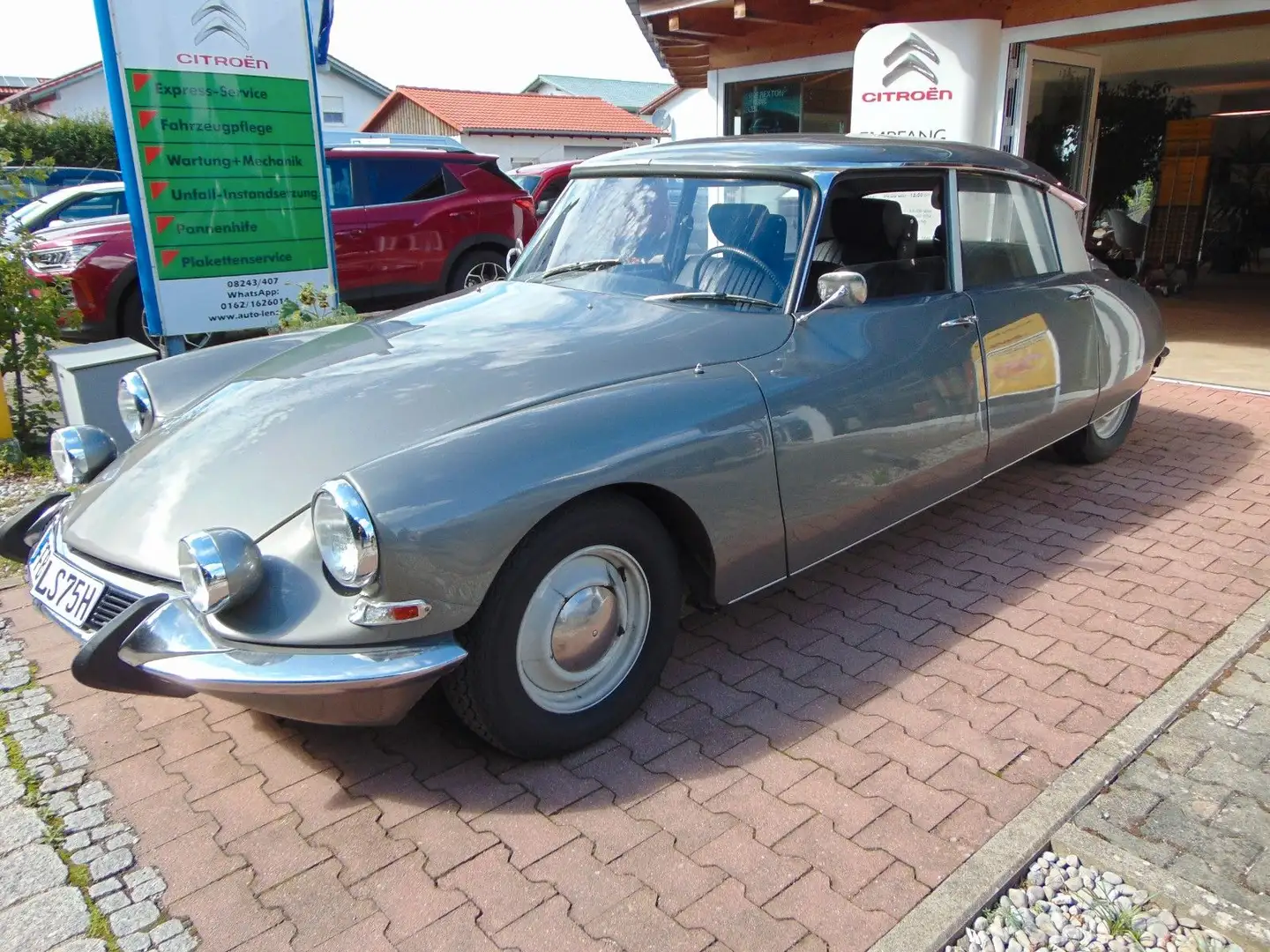 Citroen DS Gris - 1