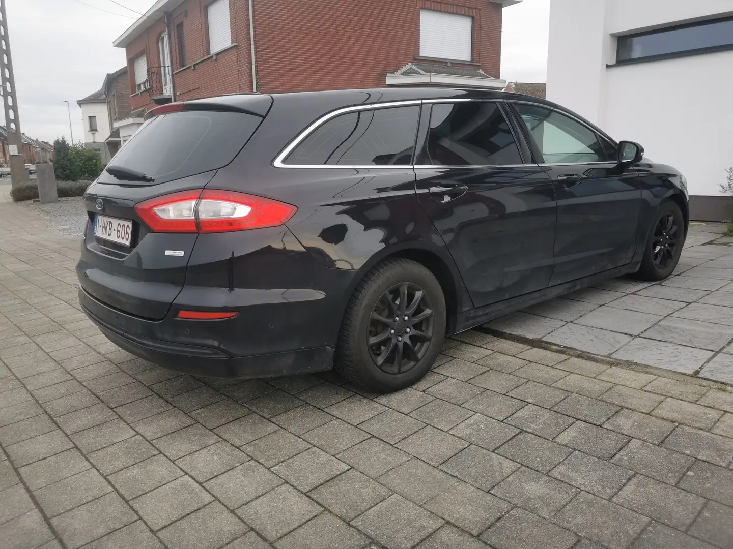 Ford Mondeo 1.5 TDCi ECOnetic Start-Stopp Titanium Noir - 2