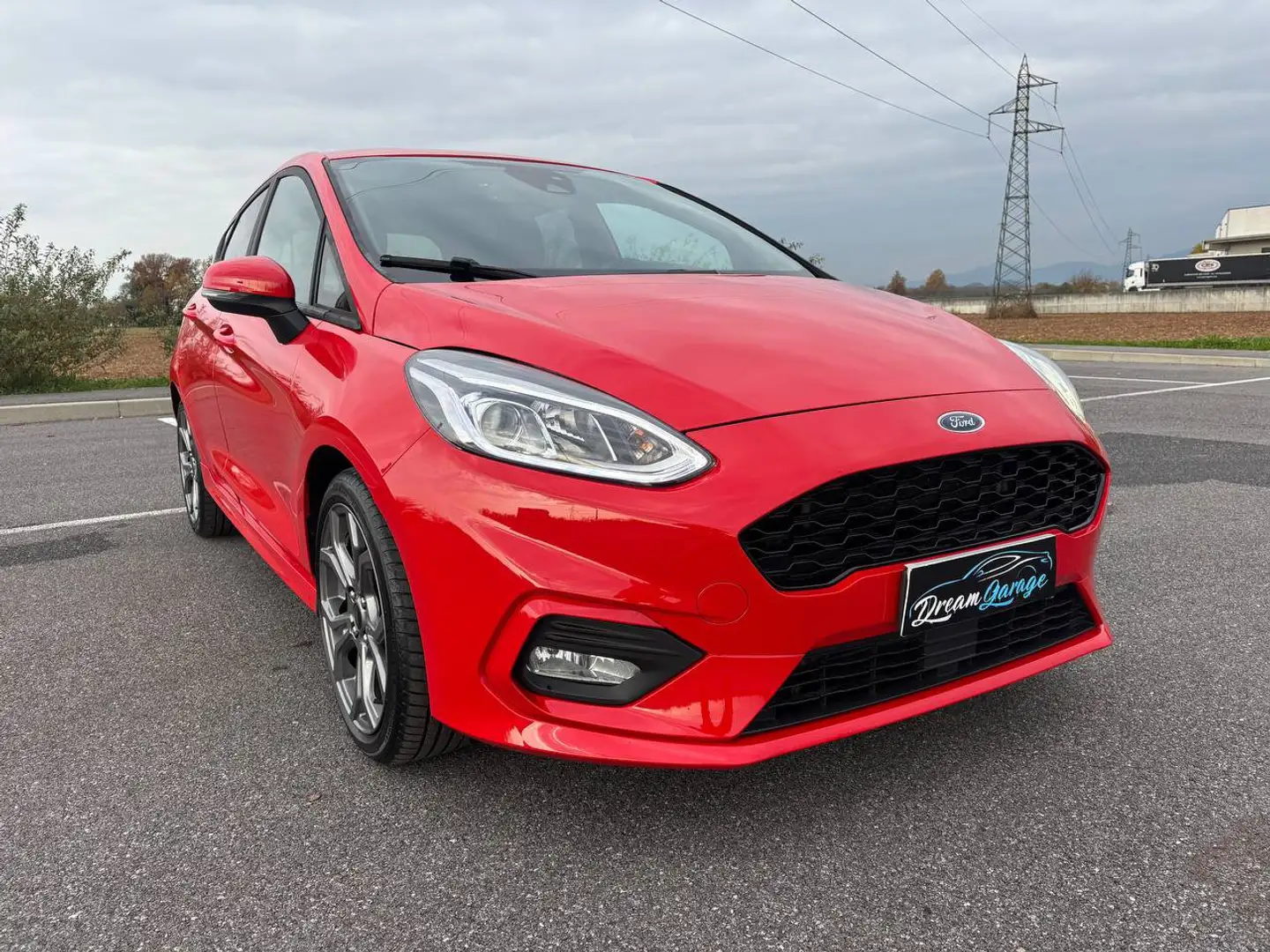 Ford Fiesta ST-LINE 1.1 Benzina Rouge - 1