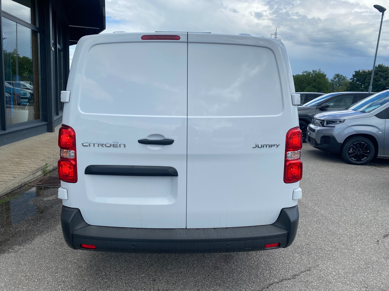 Citroen Jumpy Länge XL Diesel 120 Manuell — photo 5