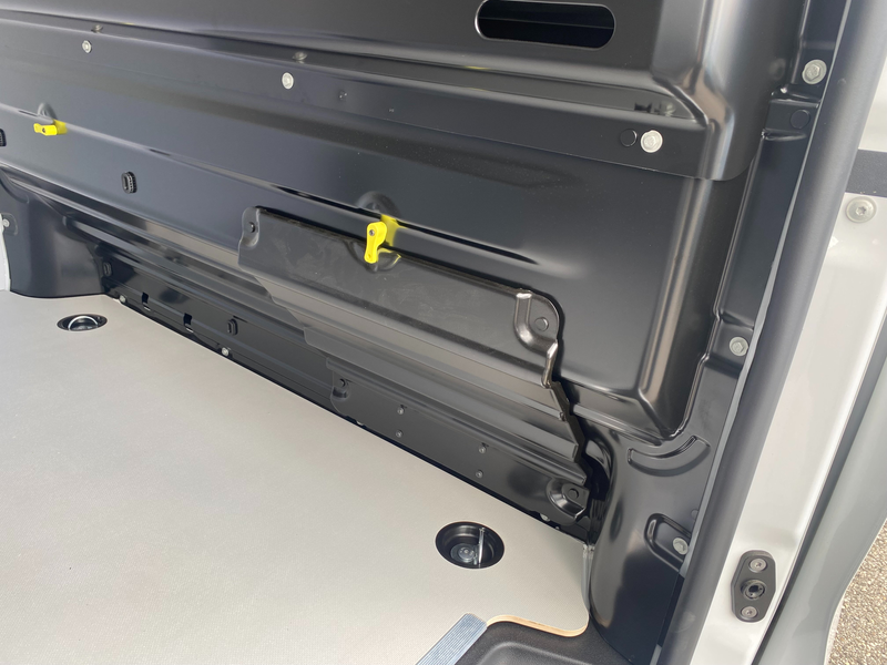 Citroen Jumpy Länge XL Diesel 120 Manuell — photo 14