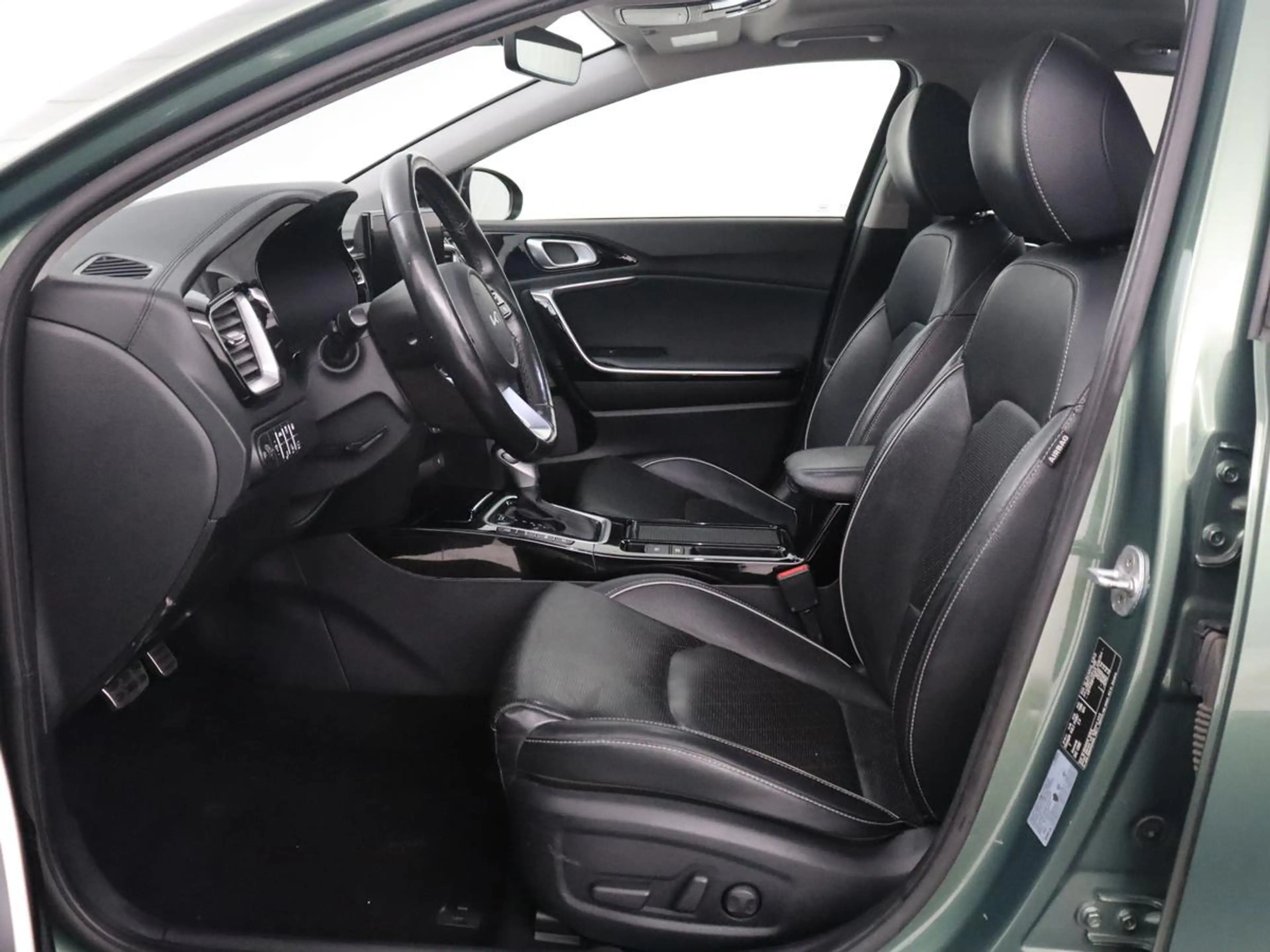 Kia Ceed SW / cee'd SW Sportswagon 1.6 GDI PHEV ExecutiveLine | Pano.Dak — photo 4