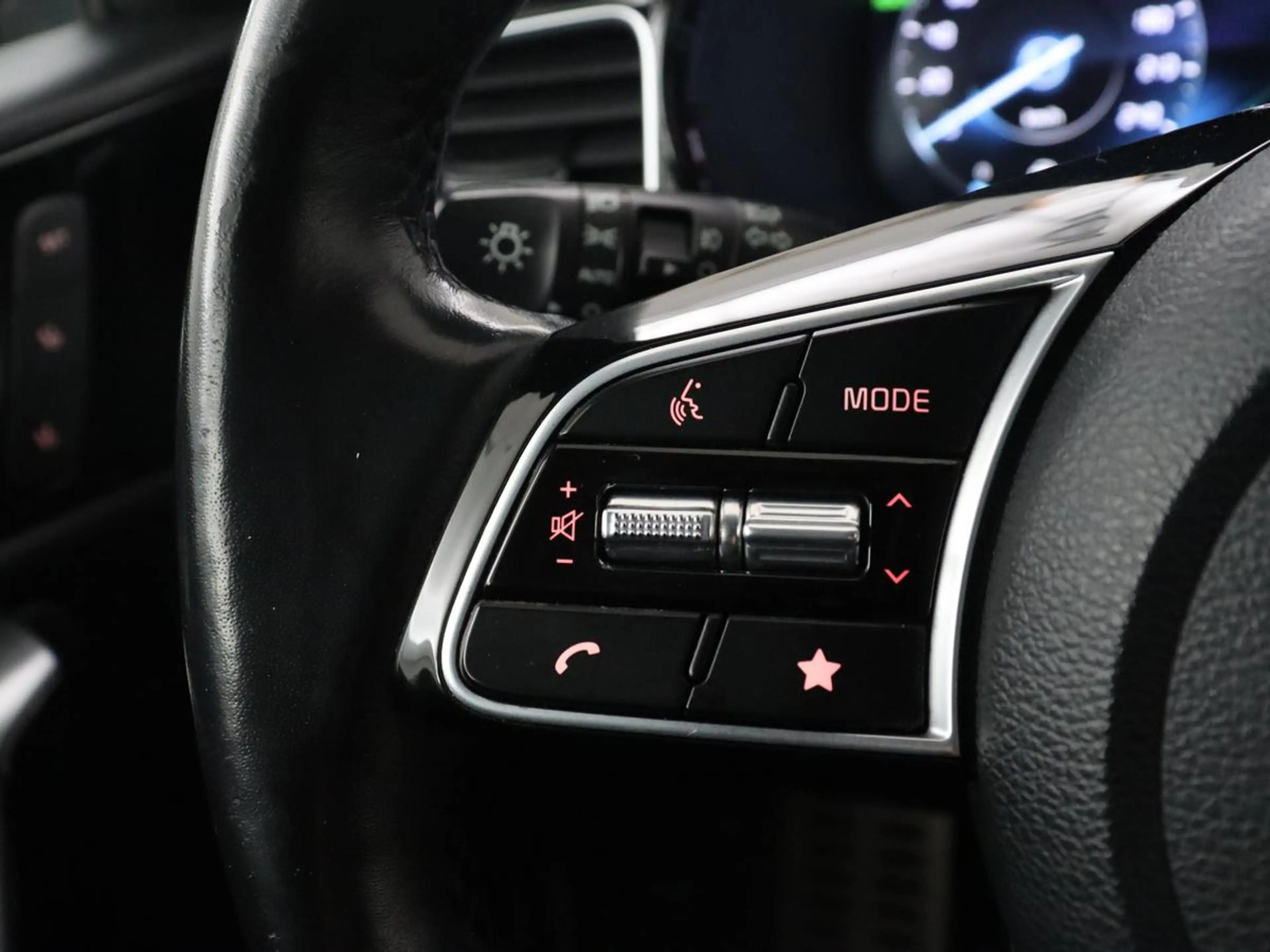 Kia Ceed SW / cee'd SW Sportswagon 1.6 GDI PHEV ExecutiveLine | Pano.Dak — photo 20