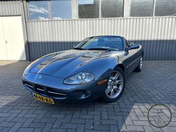 XK8 4.0 V8 Convertible | NL Auto | Documentatie Aa