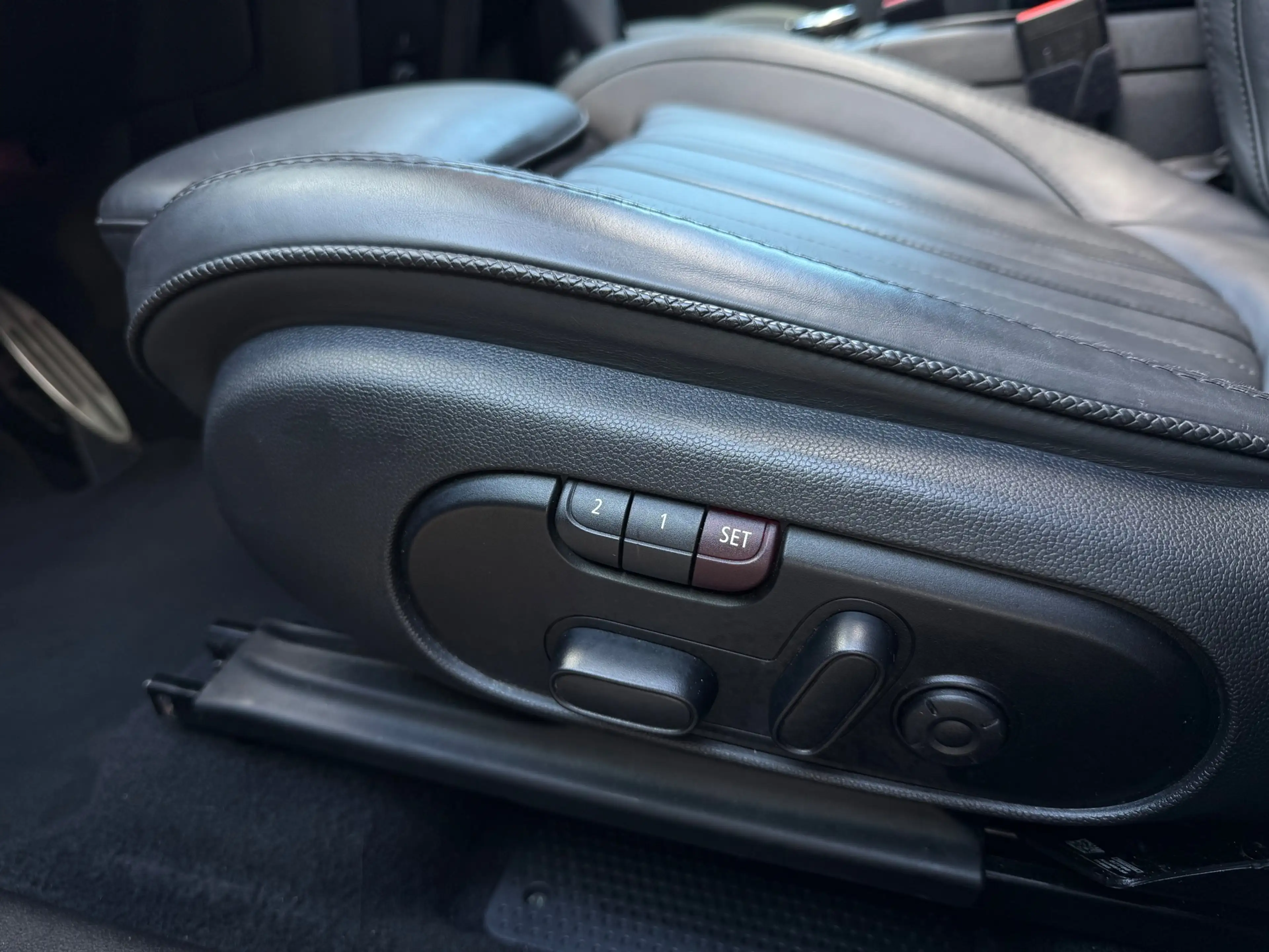 MINI Cooper S Countryman 1.5 PHEV ALL4 2019 JCW PANO LEDER NAP LUXE NAP! — photo 13