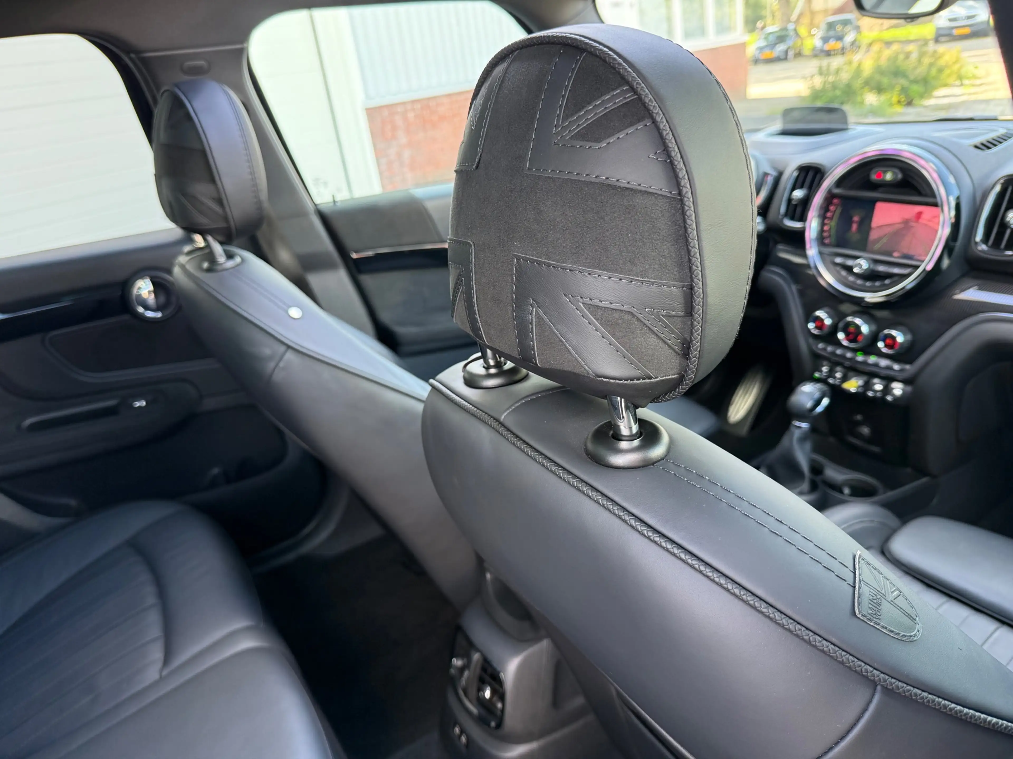MINI Cooper S Countryman 1.5 PHEV ALL4 2019 JCW PANO LEDER NAP LUXE NAP! — photo 15