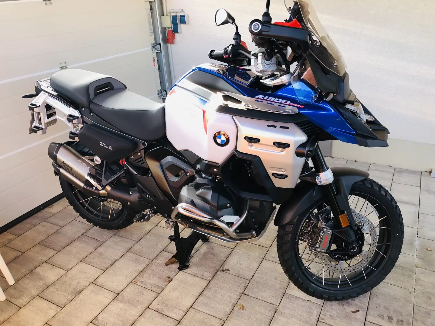 BMW R1300 GS Adventure ASA + alle Pakete inkl. Akrapovic-Auspuffanlage - 2
