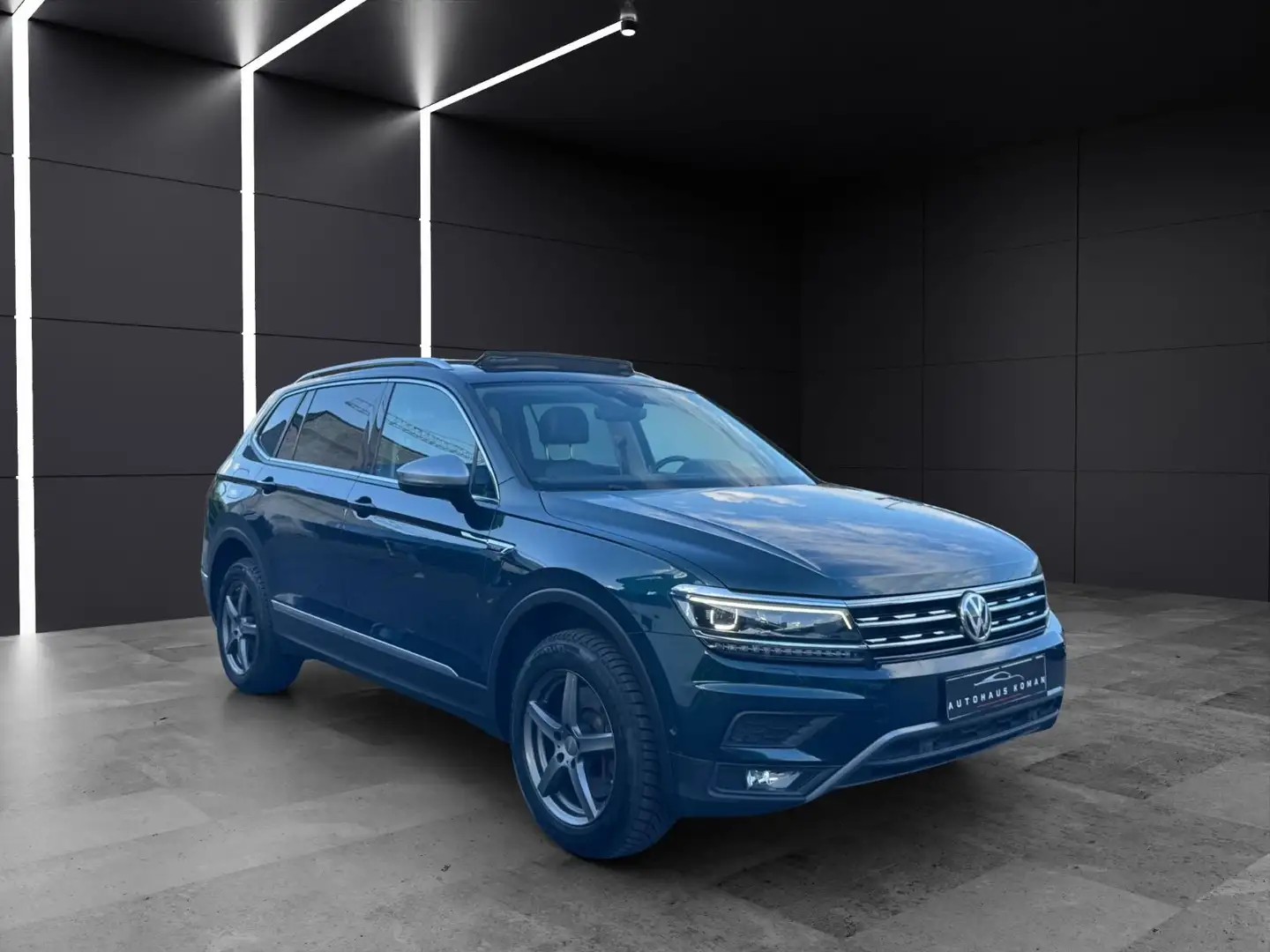 Volkswagen Tiguan Allspace Highl. 4Motion*ACC*7.SITZ*VOLL Grün - 2