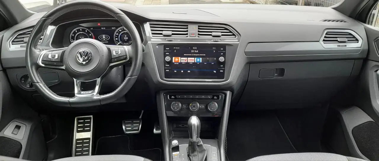 2018 Volkswagen Tiguan Highline 4Motion, photograph 11