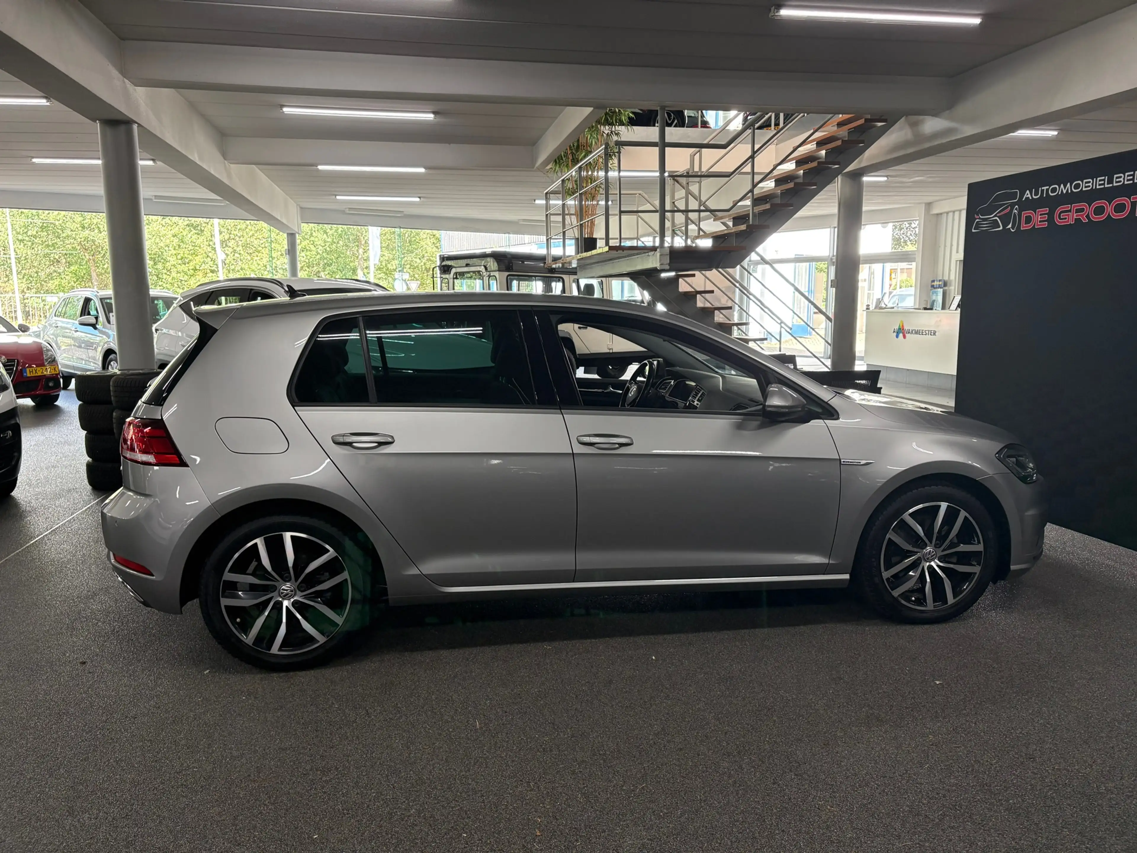 Volkswagen Golf 1.5 TSI Highline/ NL auto/ Pano/ Parkeersensoren — photo 6