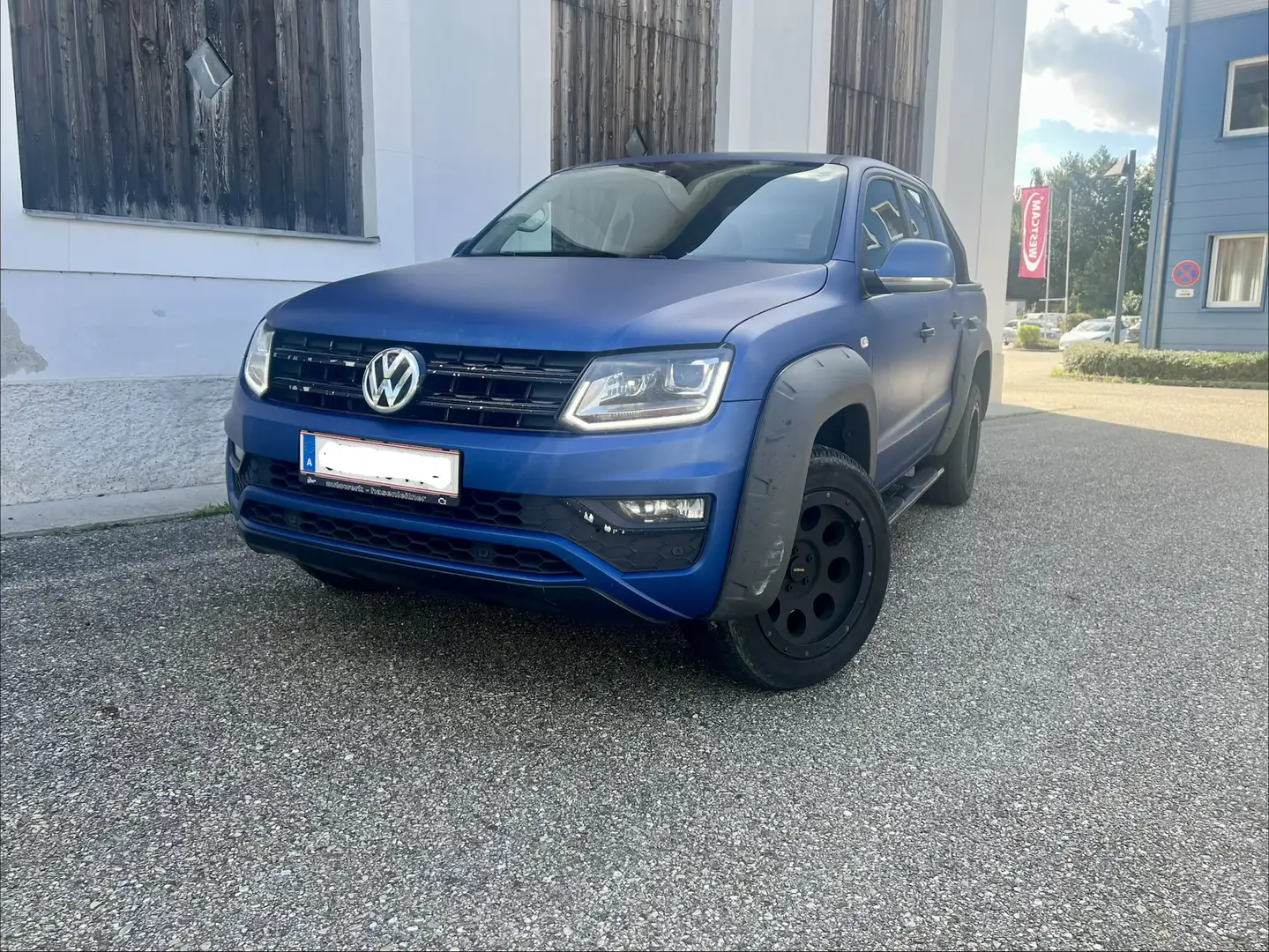 Volkswagen Amarok DoubleCab Aventura 3,0 TDI 4Motion Aut. Blau - 1