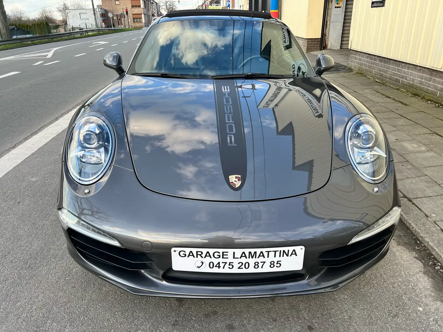 Porsche 911 3.4i Coupé PDK toit ouvrant full option pret a im Grijs - 2