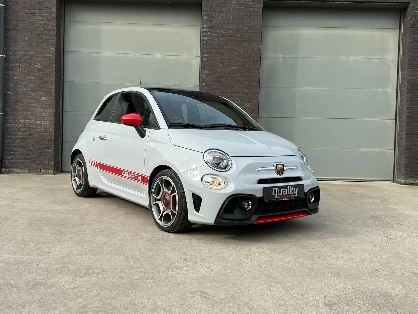 Abarth 595 1.4 T-Jet (EU6D) Grijs - 1