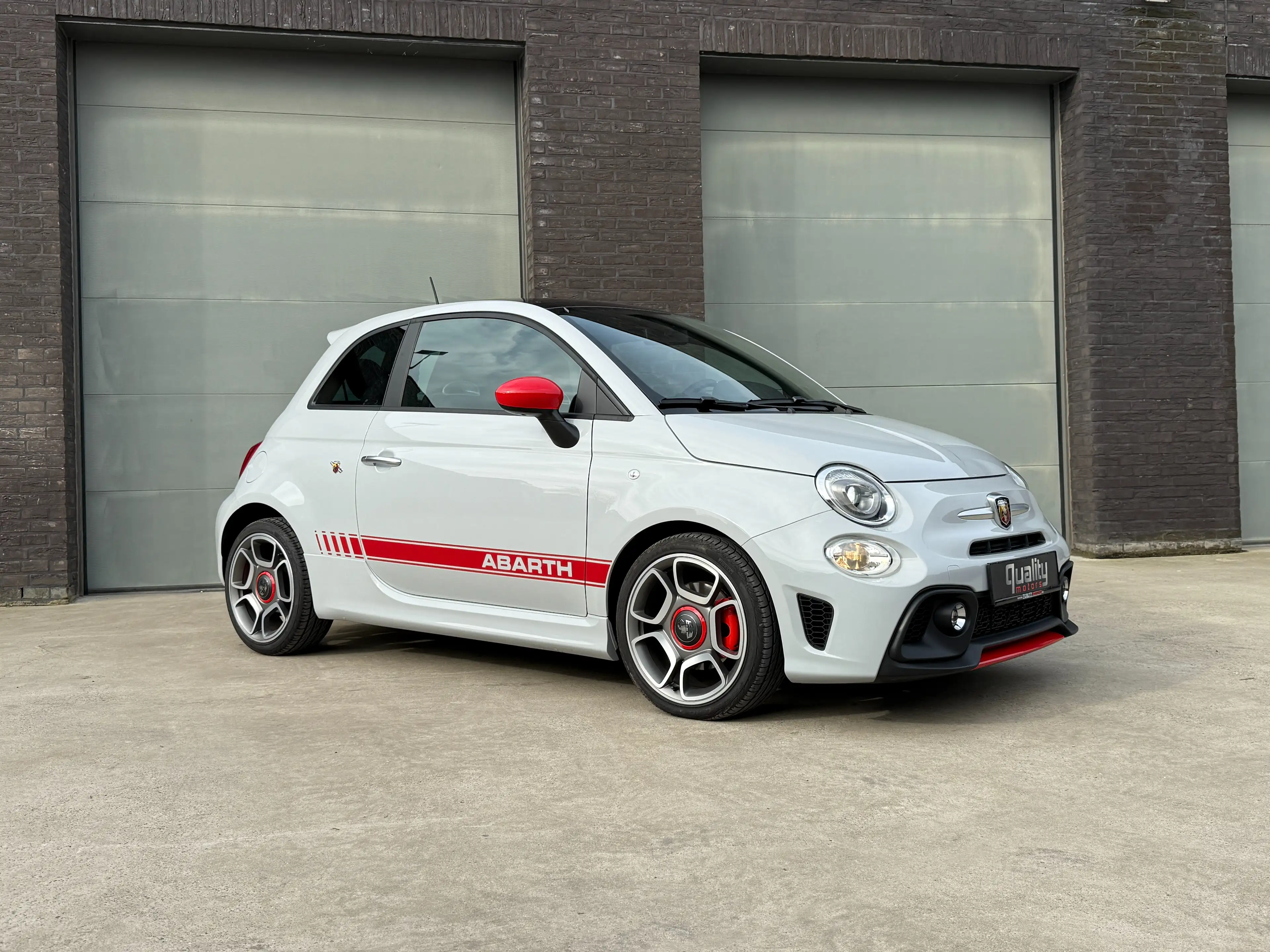 Abarth 595 1.4 T-Jet (EU6D) — photo 2