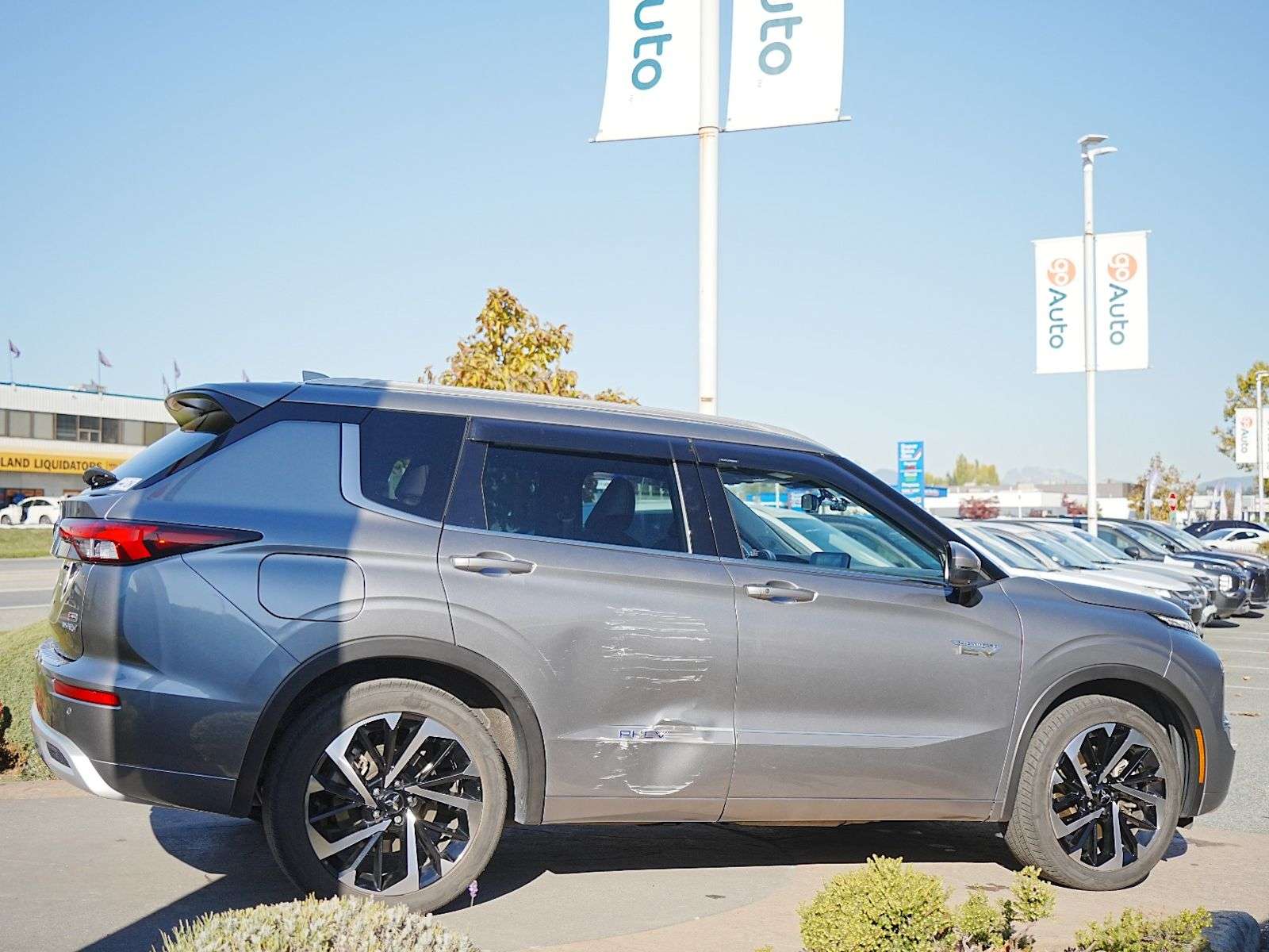 2023 Mitsubishi Outlander PHEV