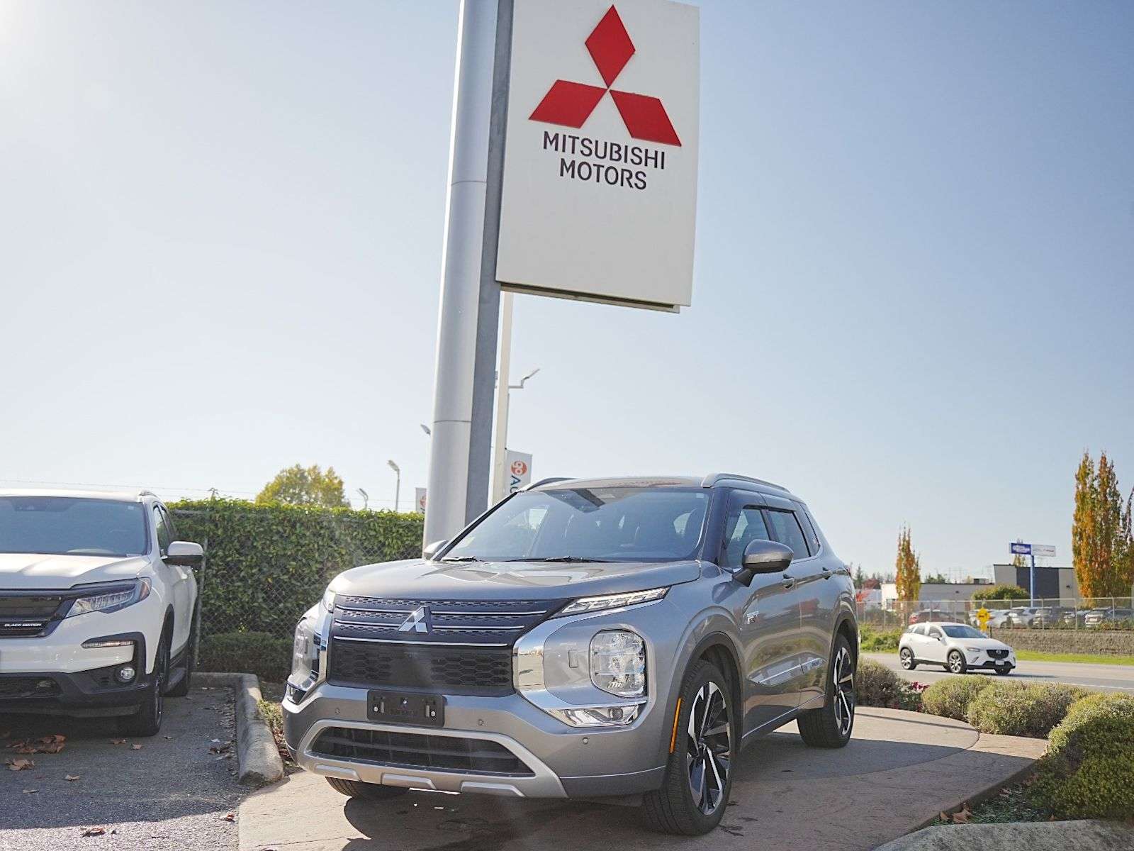 2023 Mitsubishi Outlander PHEV
