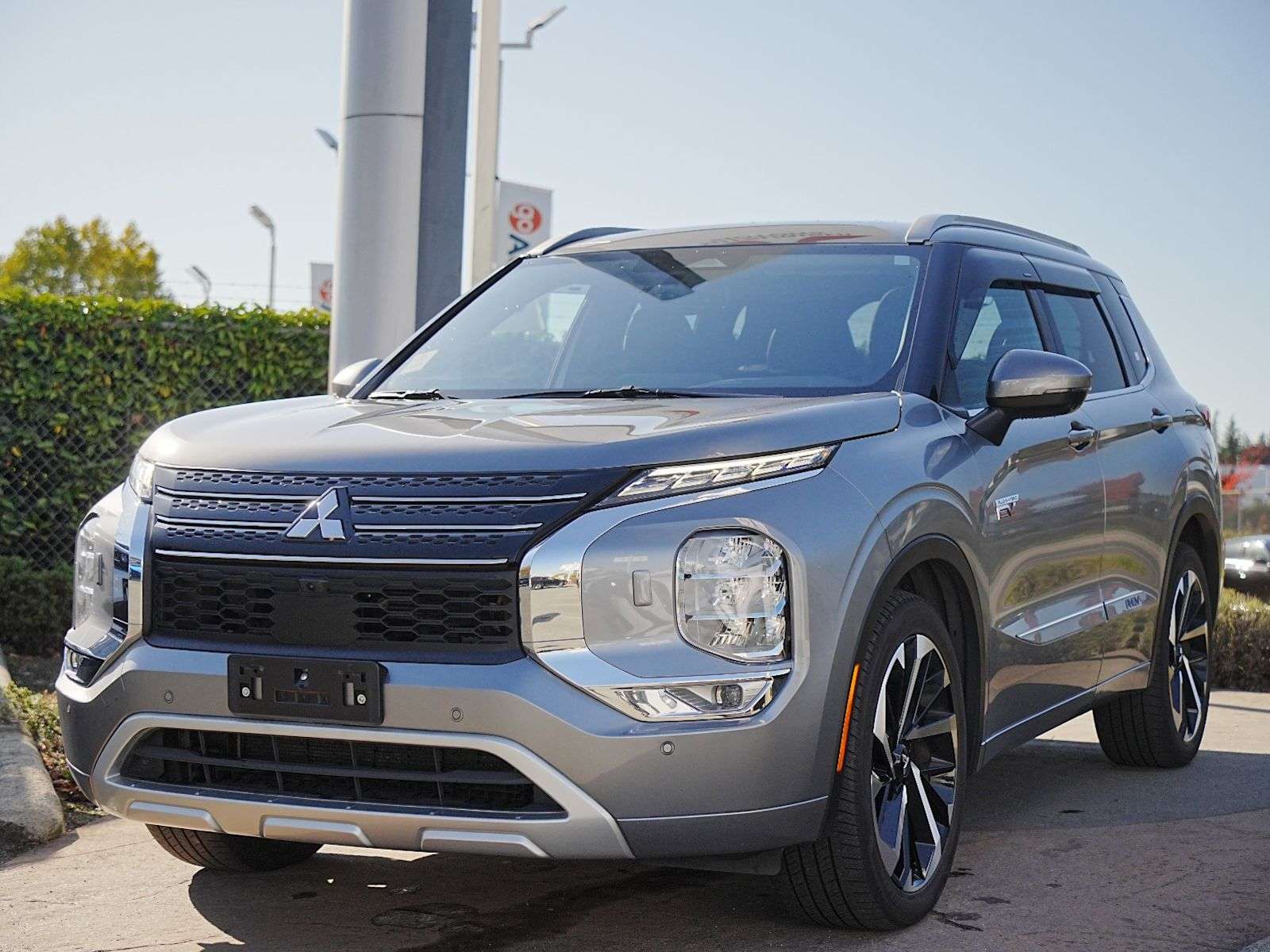 2023 Mitsubishi Outlander PHEV