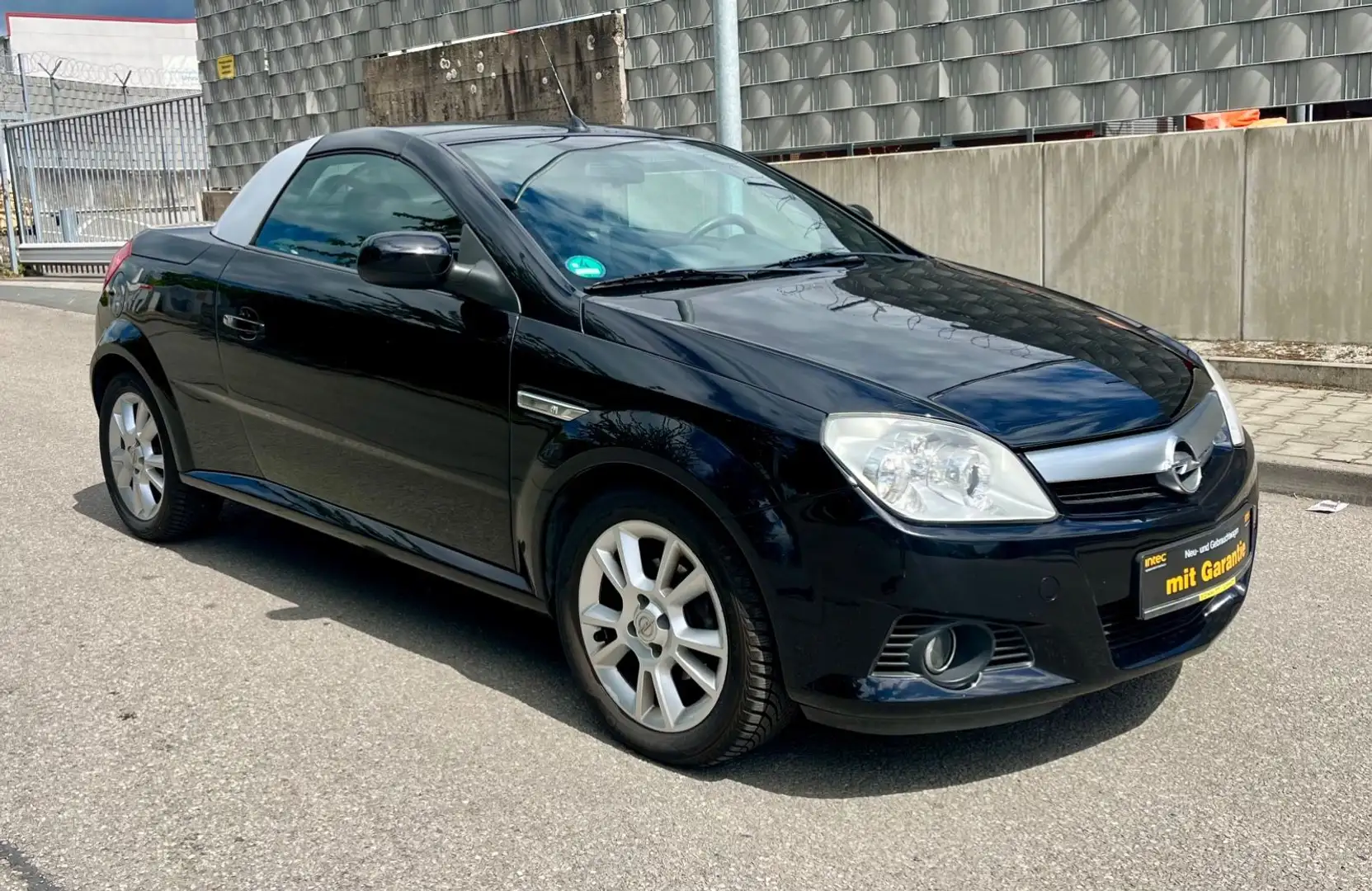 Opel Tigra 1.4 TWINPORT Edition*Klima*SHZ* Noir - 1