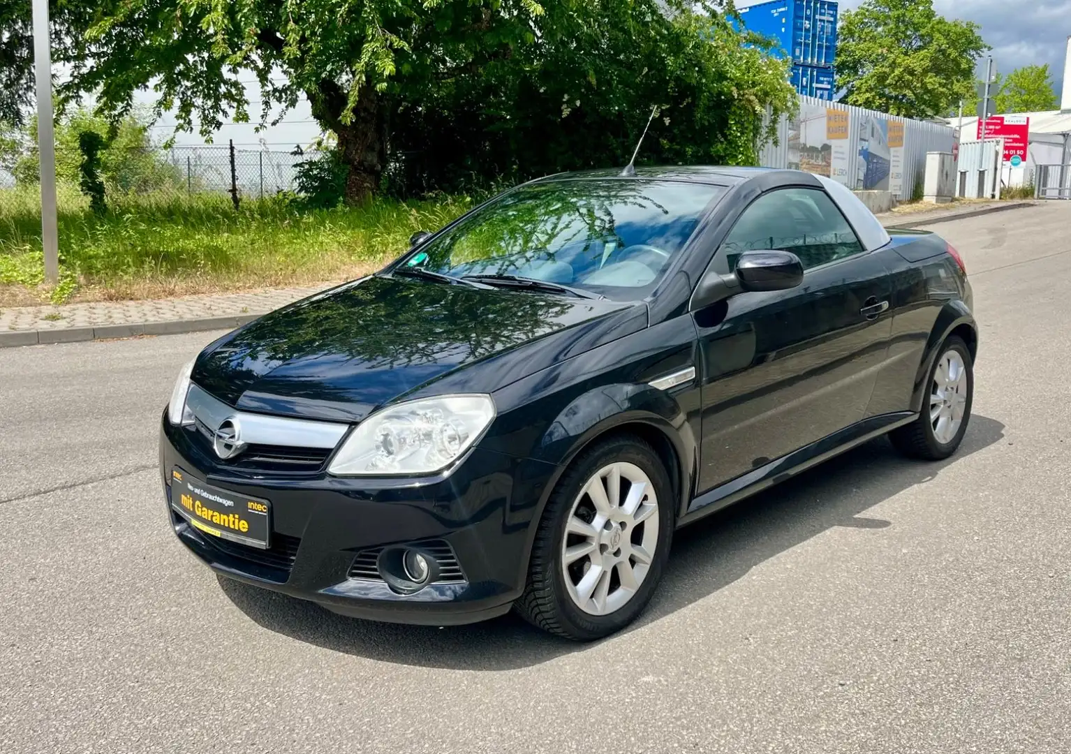 Opel Tigra 1.4 TWINPORT Edition*Klima*SHZ* Noir - 2