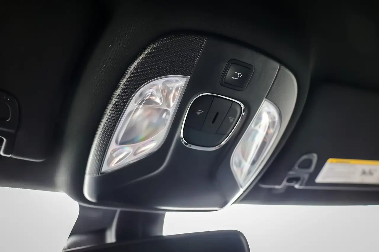Jeep Compass photo Jeep Compass