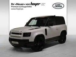 Land Rover Defender 90 P525 V8 Black Pack