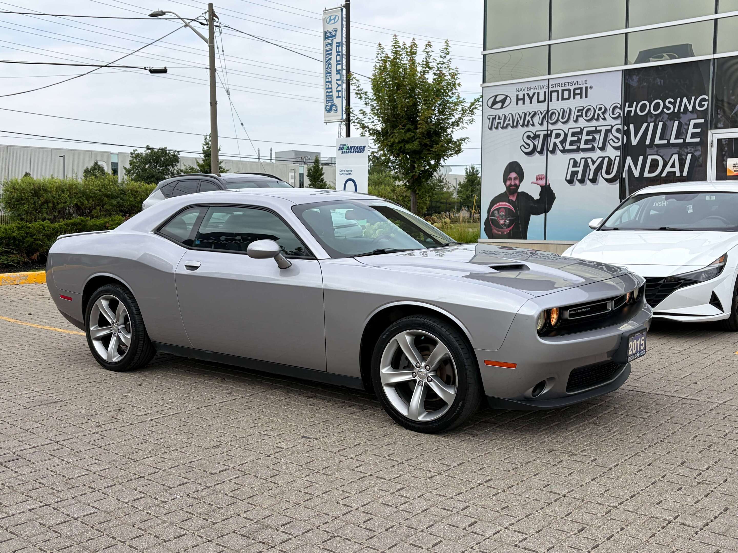  2015 Dodge Challenger Coupe Rear-Wheel Drive 8-Speed Automatic