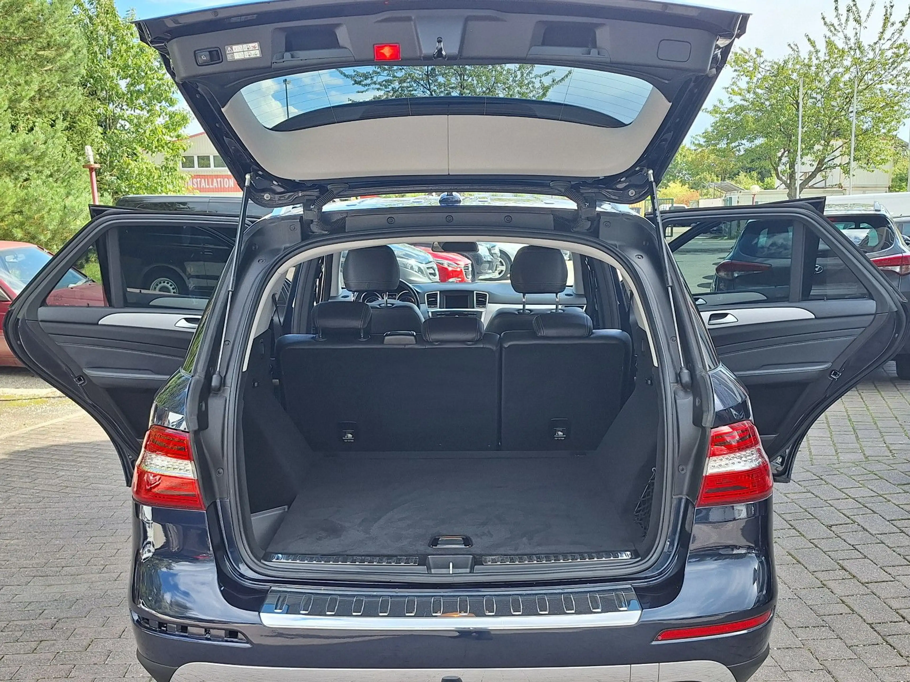 Mercedes-Benz ML 350 CDI BlueTEC 1.Hand, Xenon AHK Teilleder — photo 13