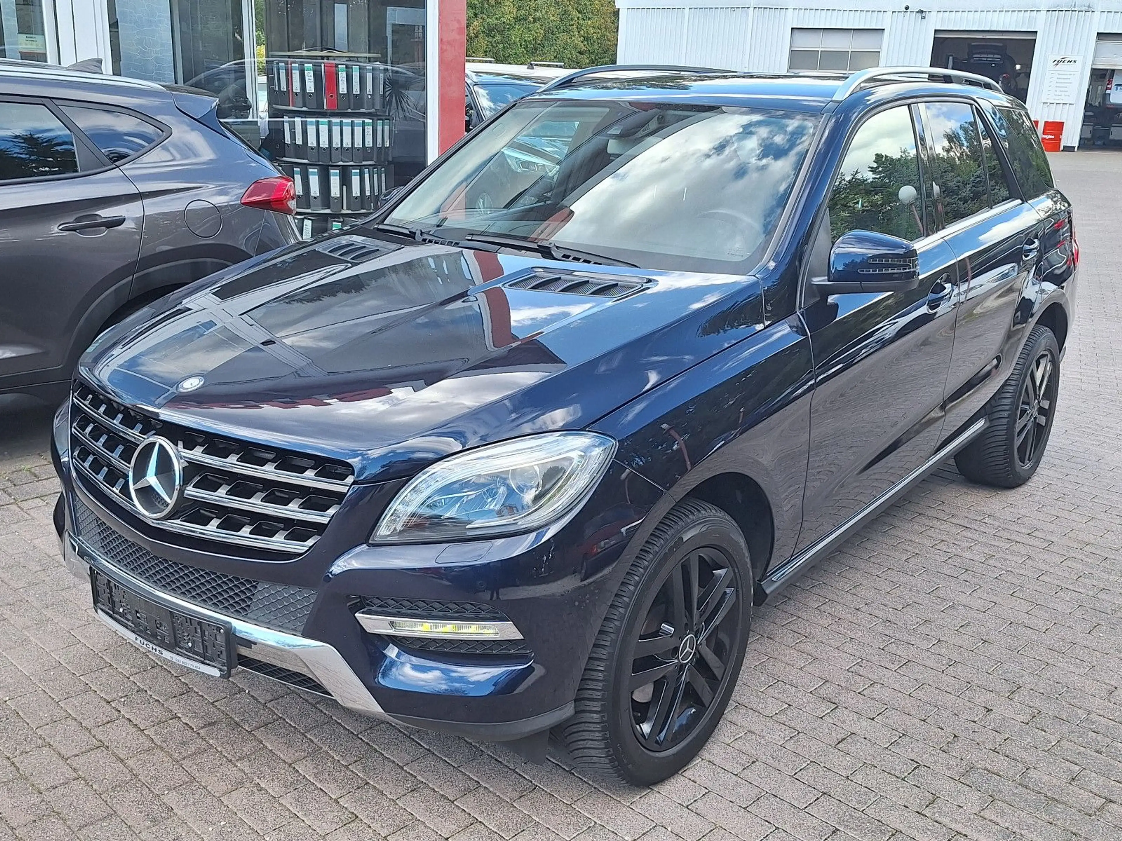 Mercedes-Benz ML 350 CDI BlueTEC 1.Hand, Xenon AHK Teilleder