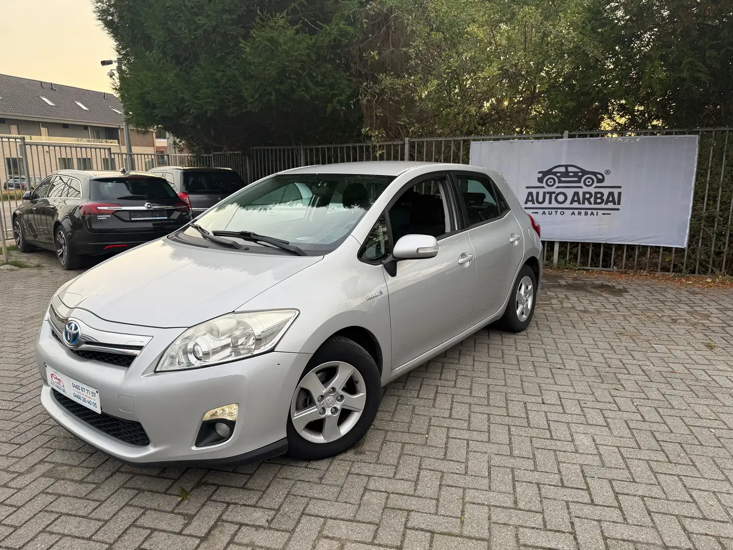 Toyota Auris Auris HEV 1.8i HSD Sol CVT - 1