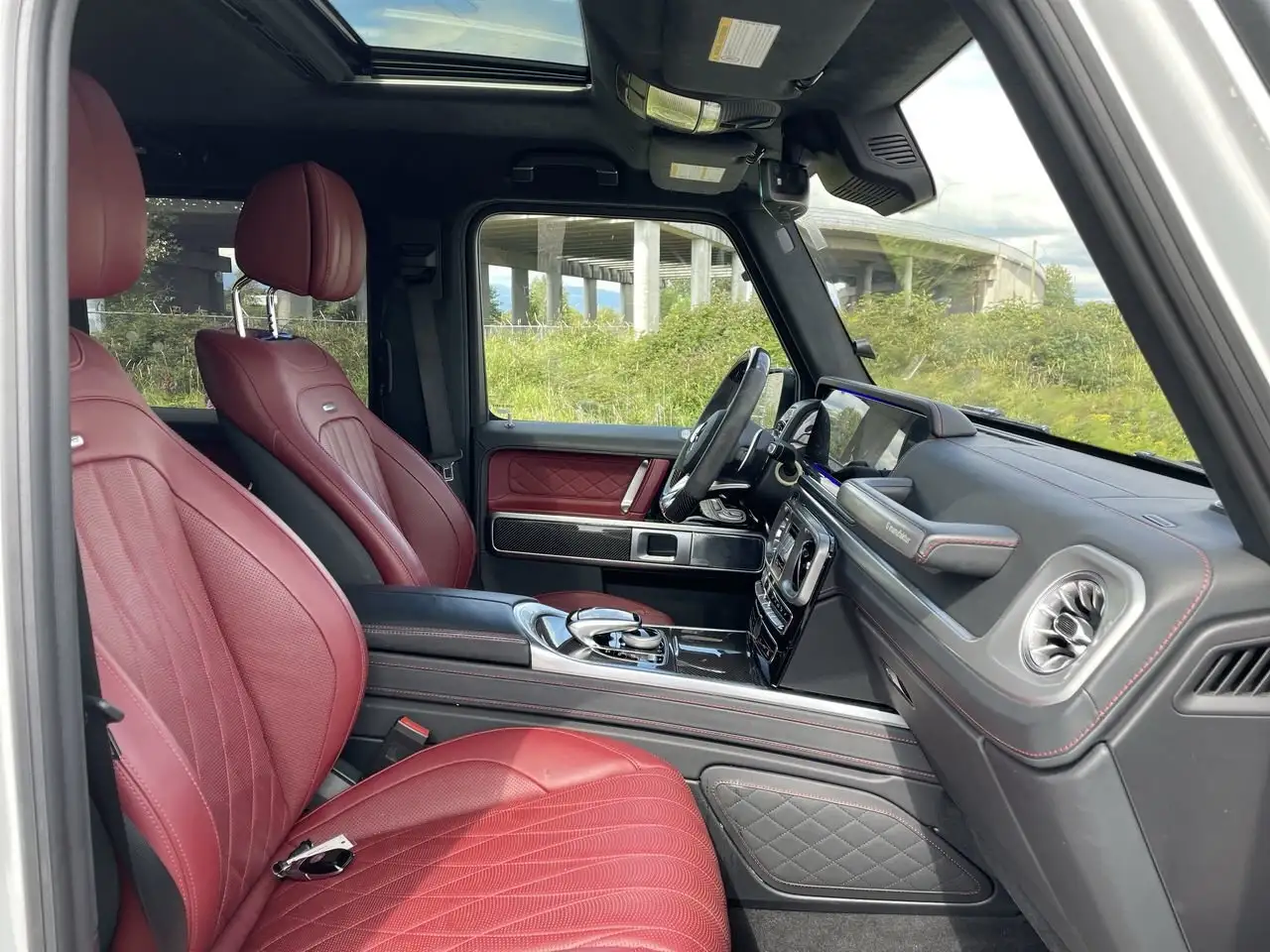 Mercedes-Benz G-Class снимка Mercedes-Benz G-Class