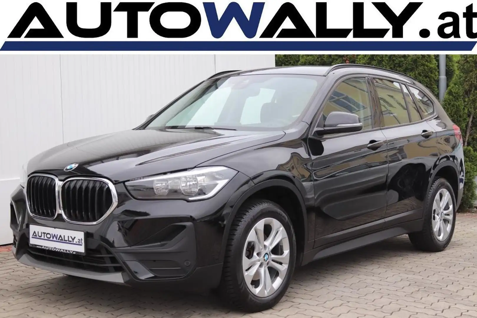 BMW X1 sDrive16d Advantage Aut. Noir - 1