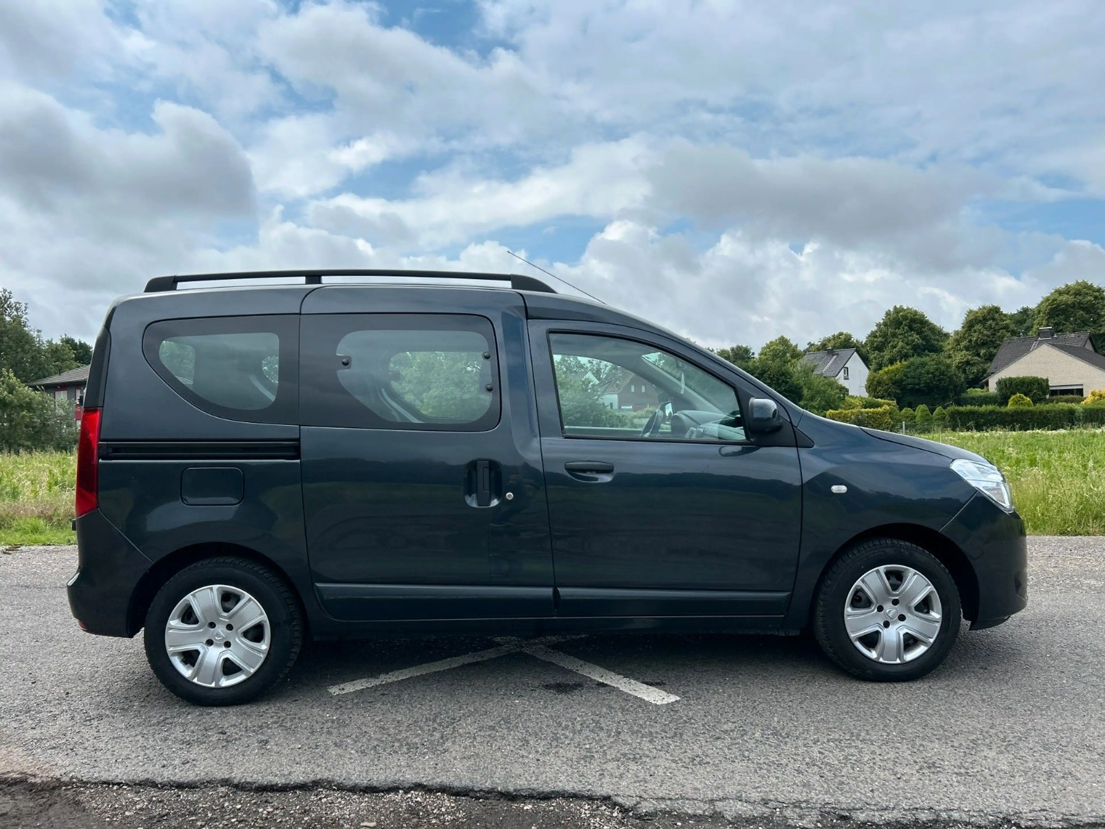 Dacia Dokker Comfort 1.6 SCe 100 LPG Radio Klima PDC — photo 6