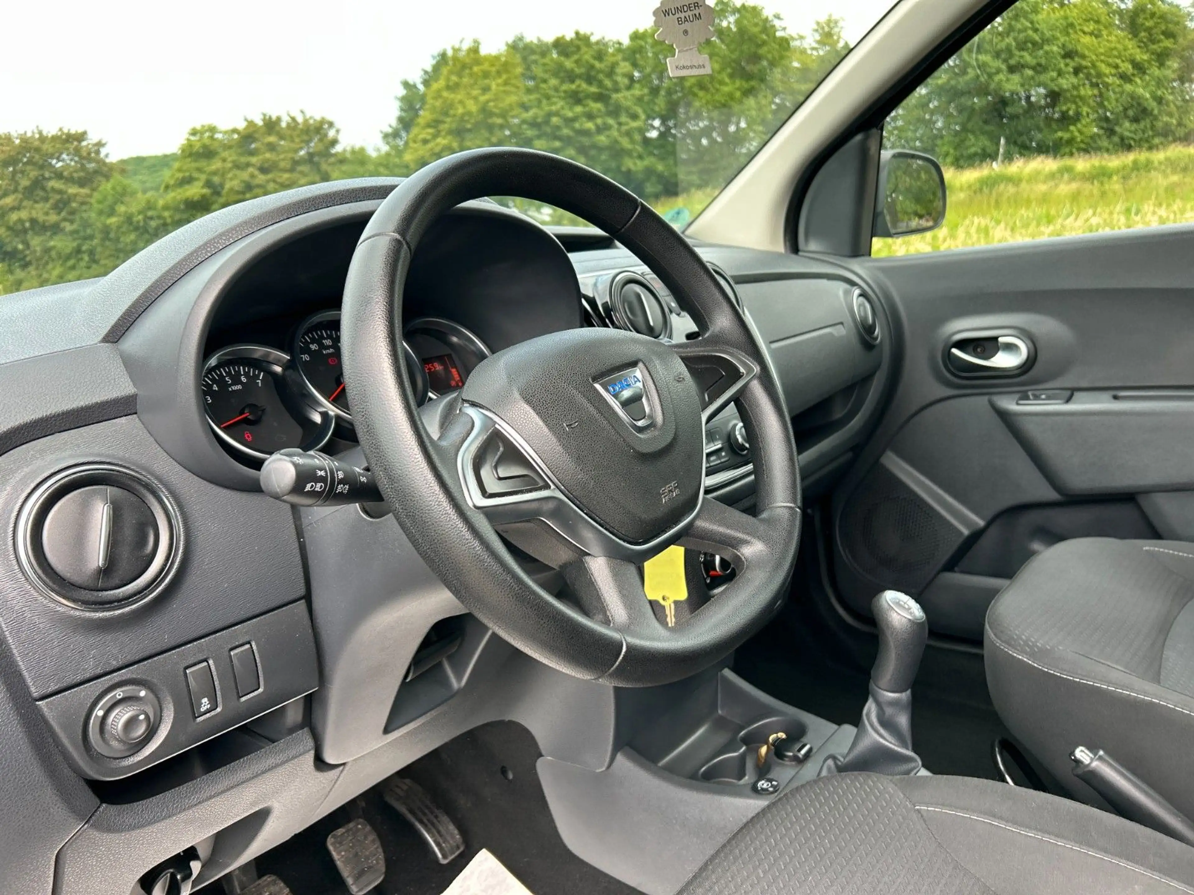 Dacia Dokker Comfort 1.6 SCe 100 LPG Radio Klima PDC — photo 11