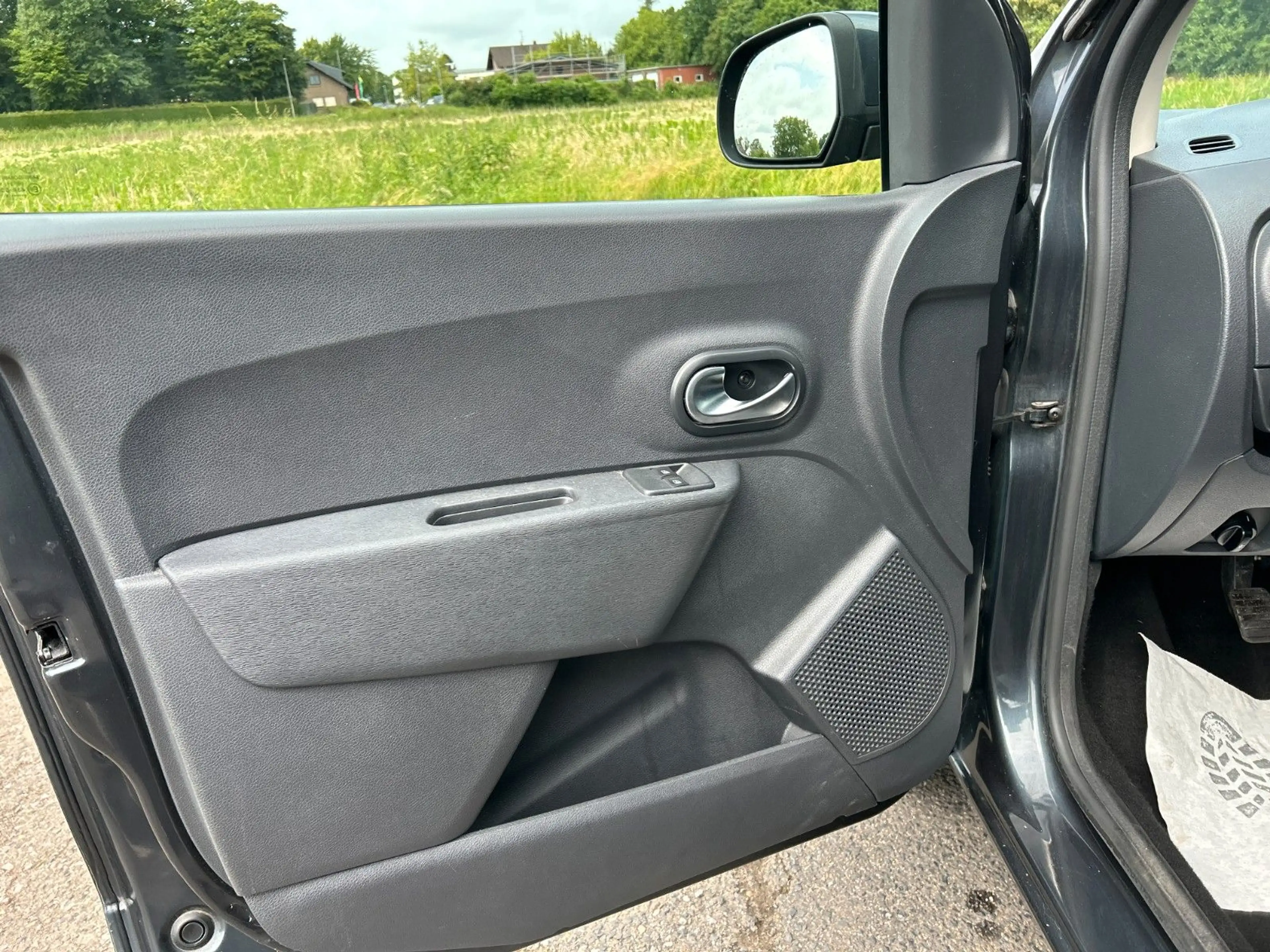 Dacia Dokker Comfort 1.6 SCe 100 LPG Radio Klima PDC — photo 12