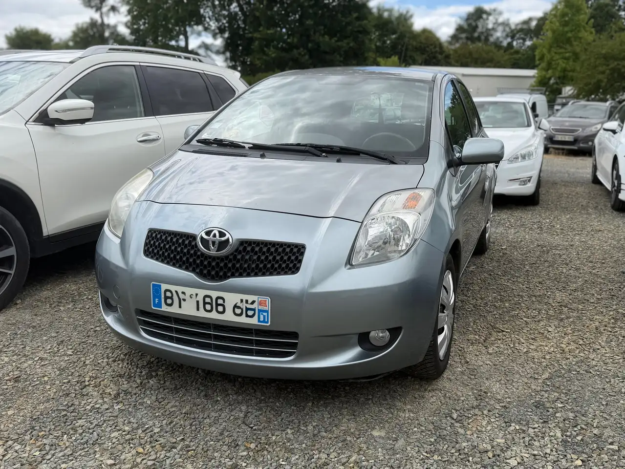 Toyota Yaris Yaris — photo 3
