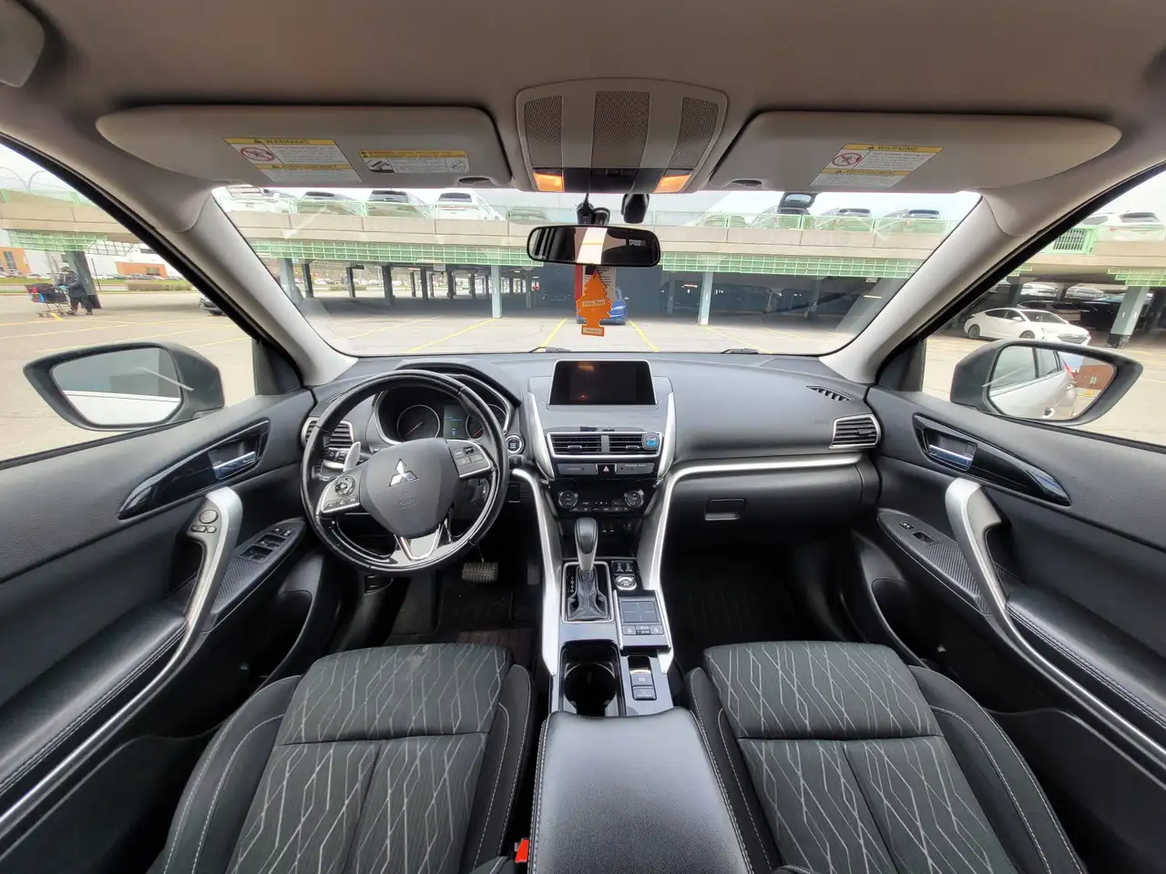 Mitsubishi Eclipse Cross снимка Mitsubishi Eclipse Cross