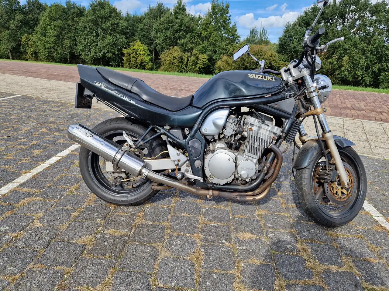 Suzuki GSX 600
