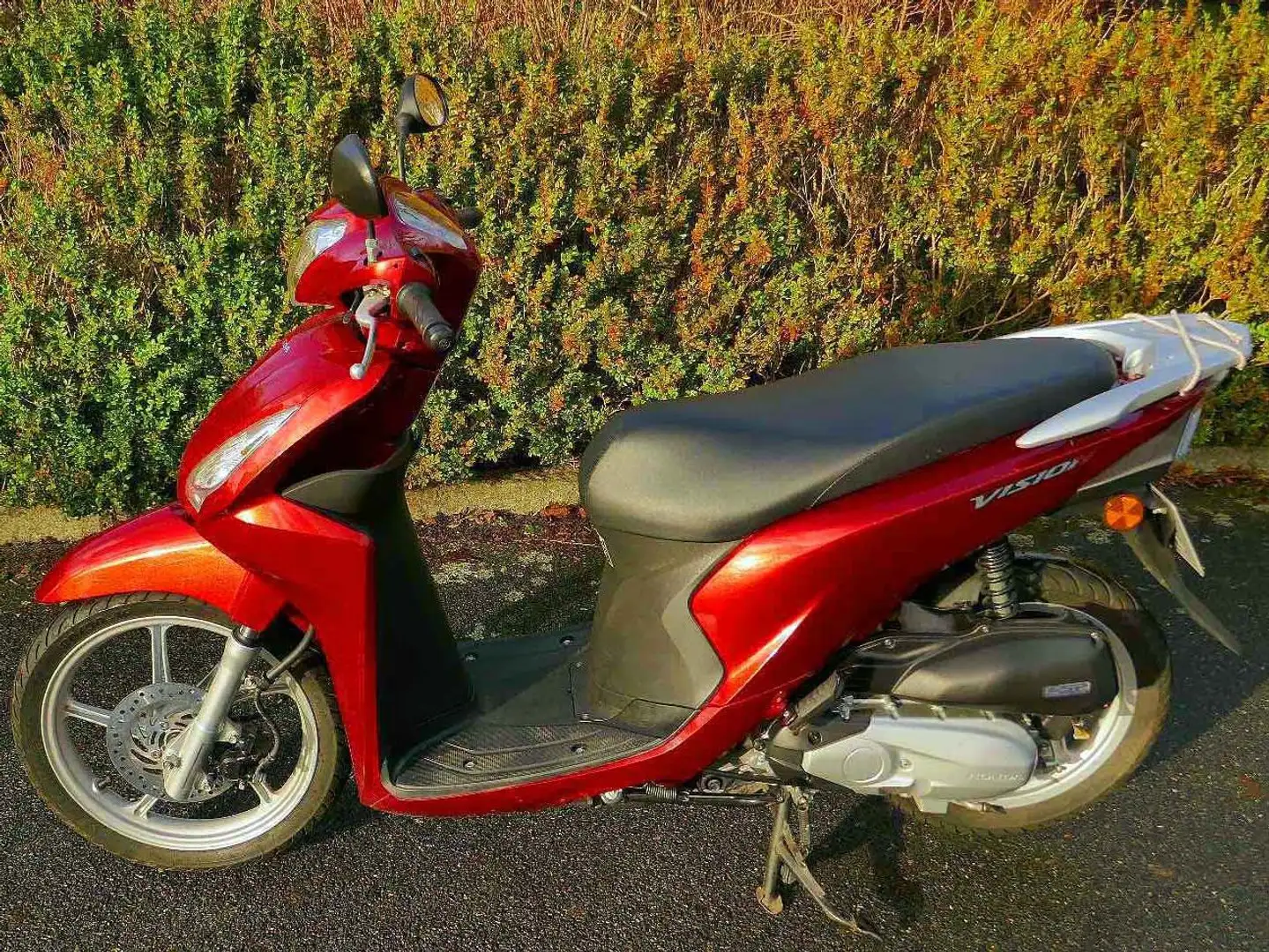 Honda Vision 110 NSC 110 Red - 1