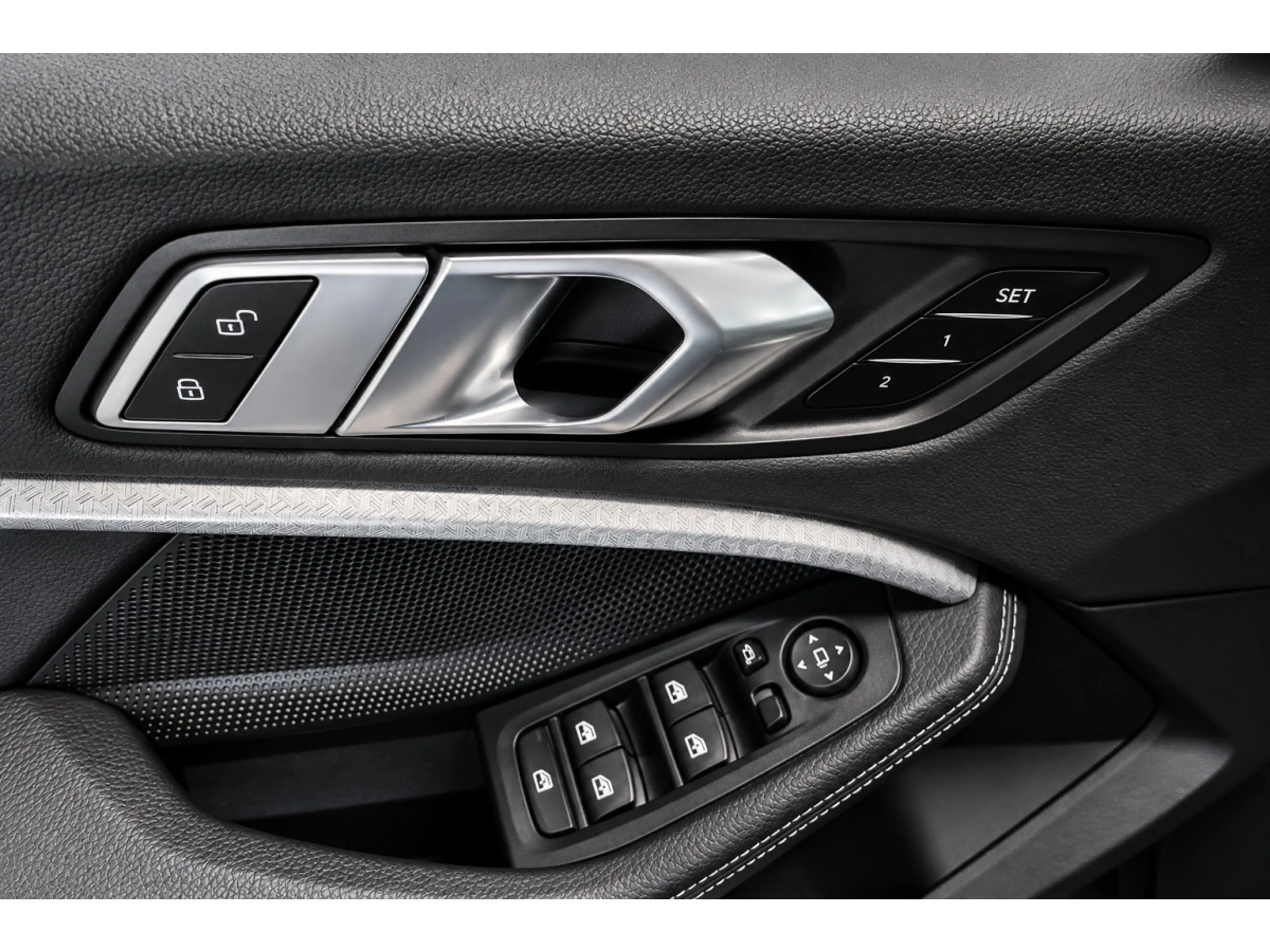 BMW 118 i SPORTLINE New Model AUTO PANO LED CUIR NAVI — photo 12