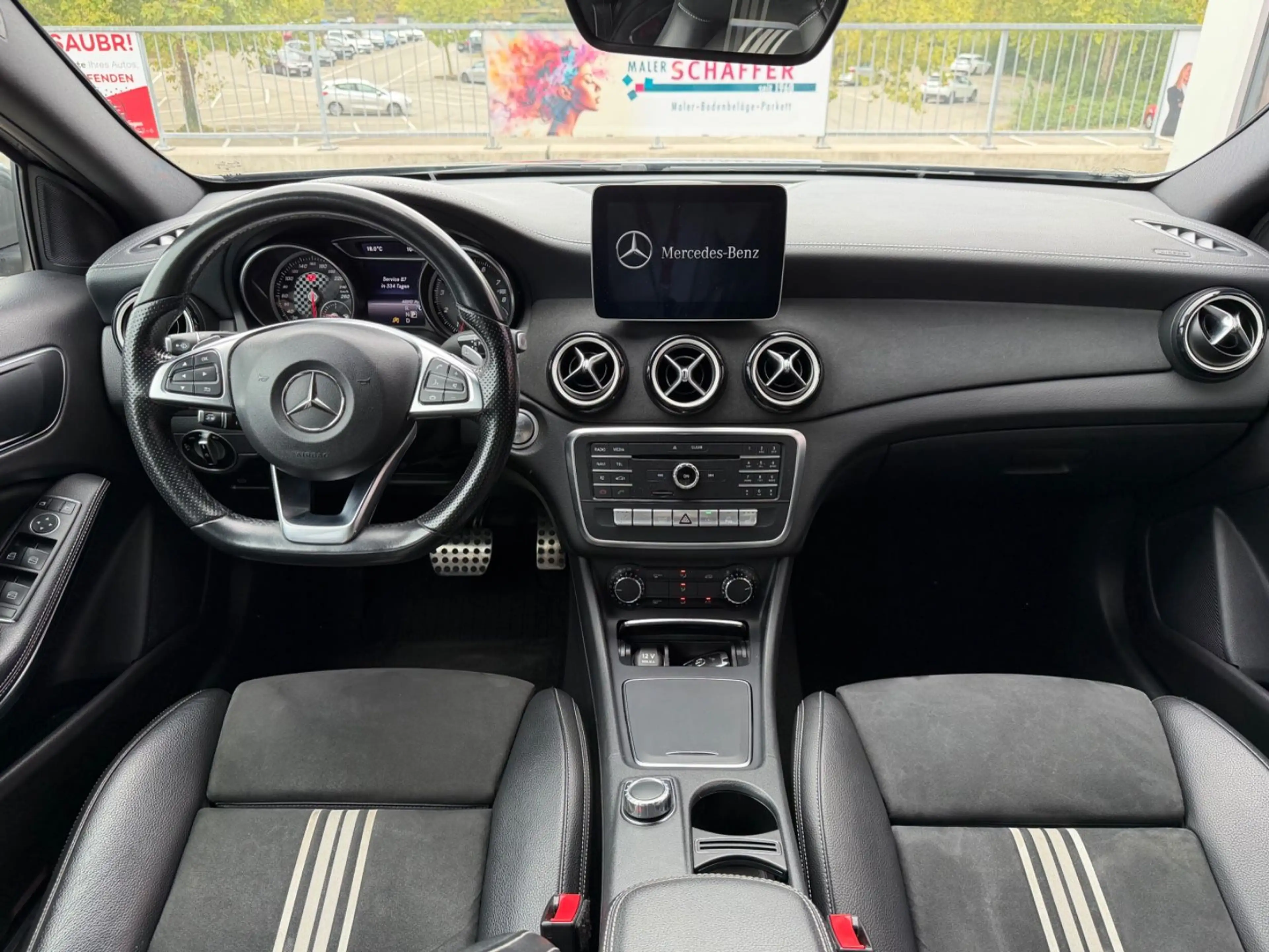 Mercedes-Benz A 250 4M AMG LINE EDITION /LED/DISTRONIC/LEDER — photo 7