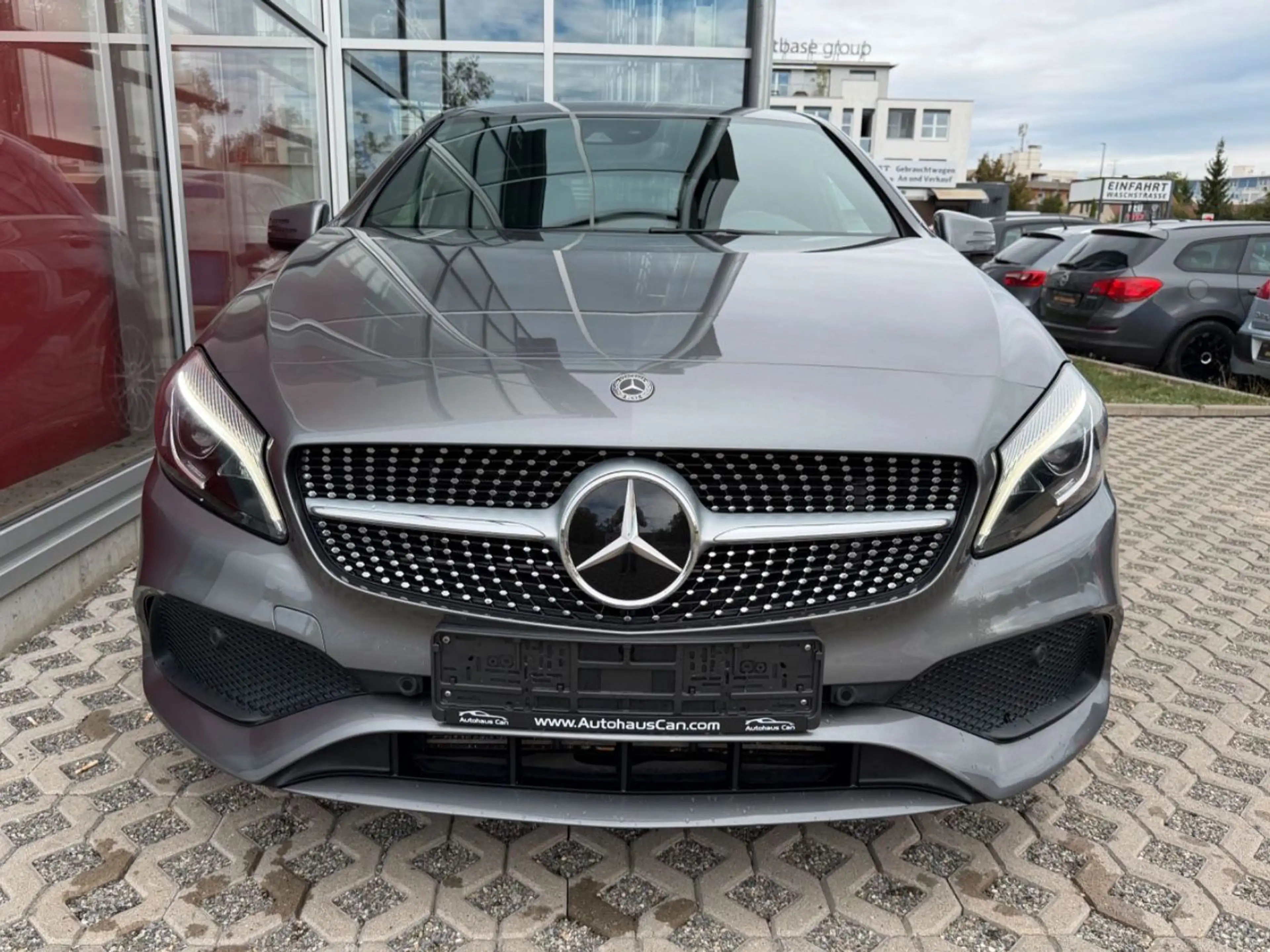 Mercedes-Benz A 250 4M AMG LINE EDITION /LED/DISTRONIC/LEDER — photo 3