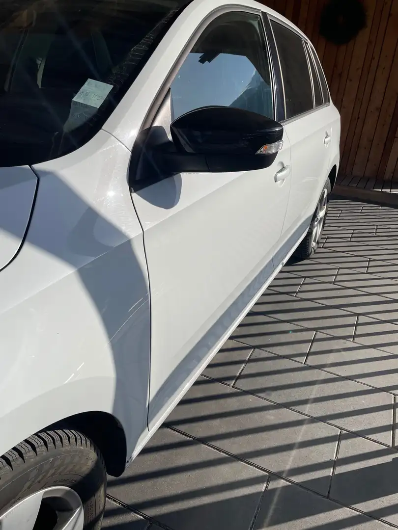 Skoda Rapid/Spaceback Rapid Spaceback 1,2 TSI Sport DSG Sport Weiß - 2