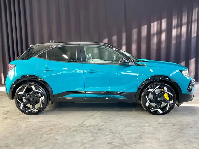 Opel Mokka-E view 8