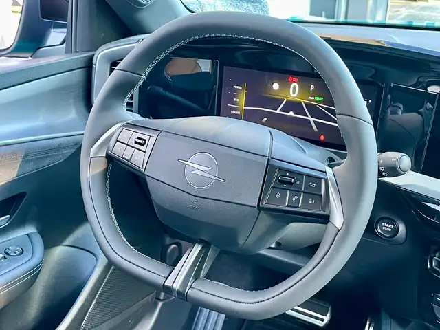 Opel Mokka-E view 14